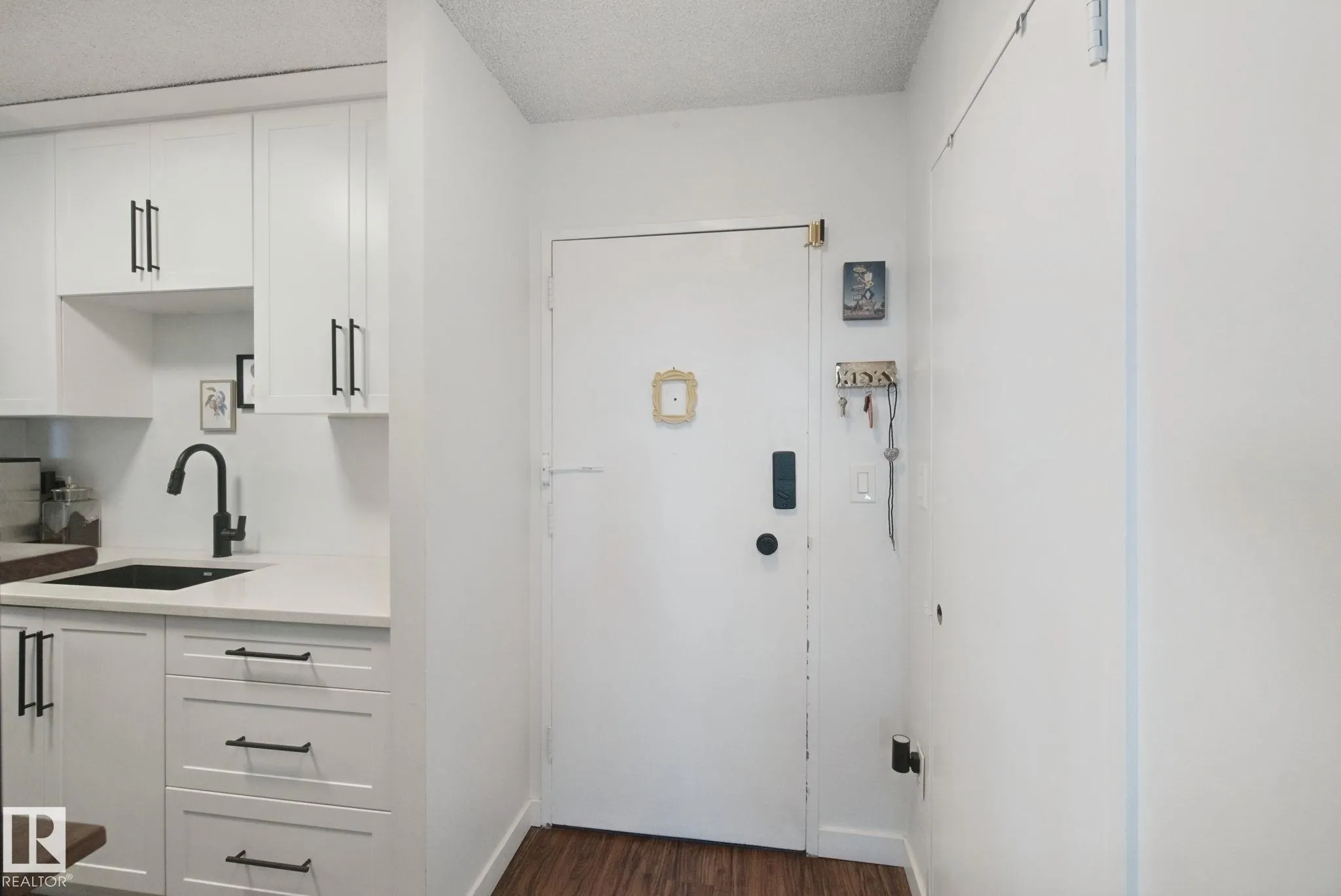 13910 STONY PLAIN Road