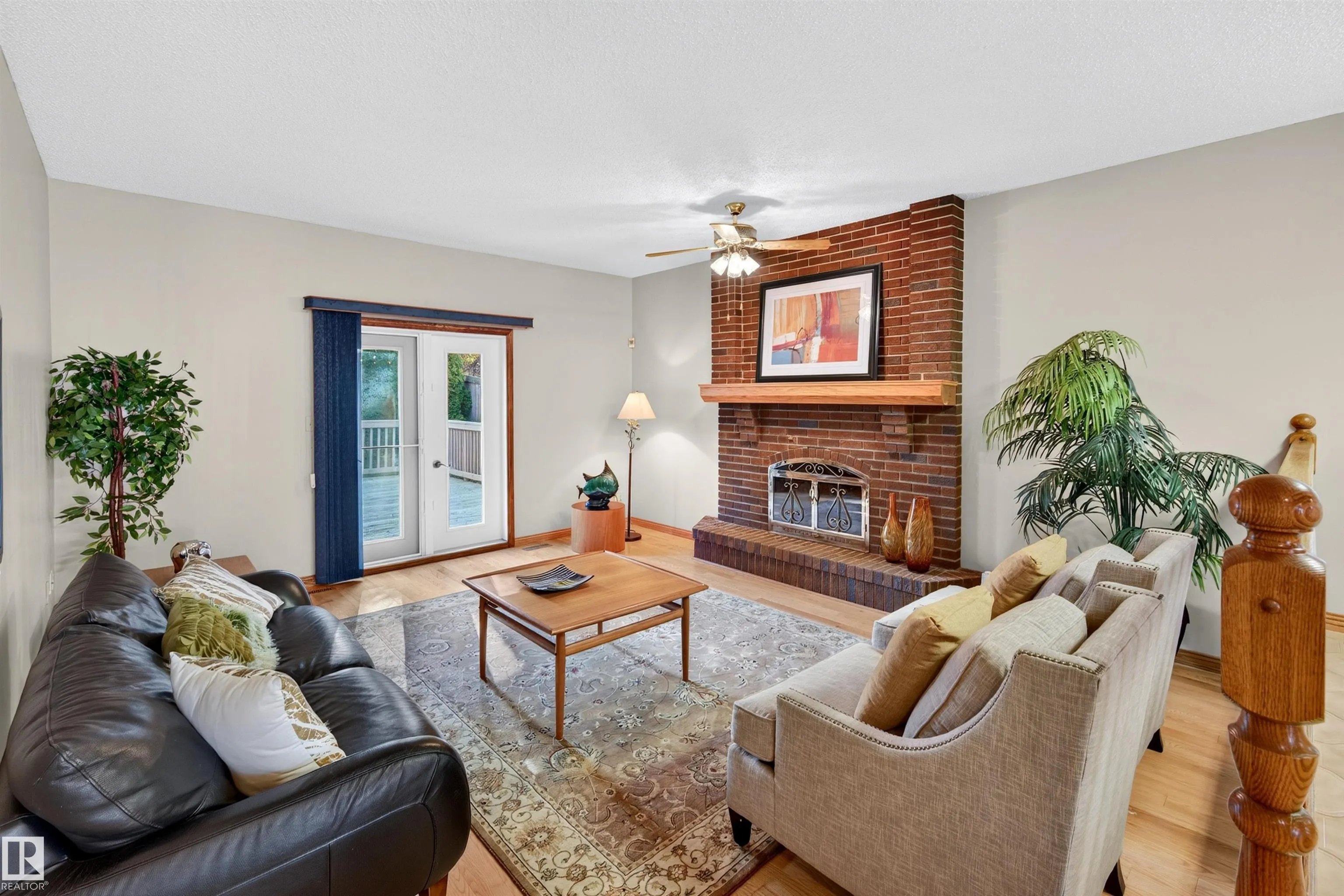 7 LANGHOLM Drive