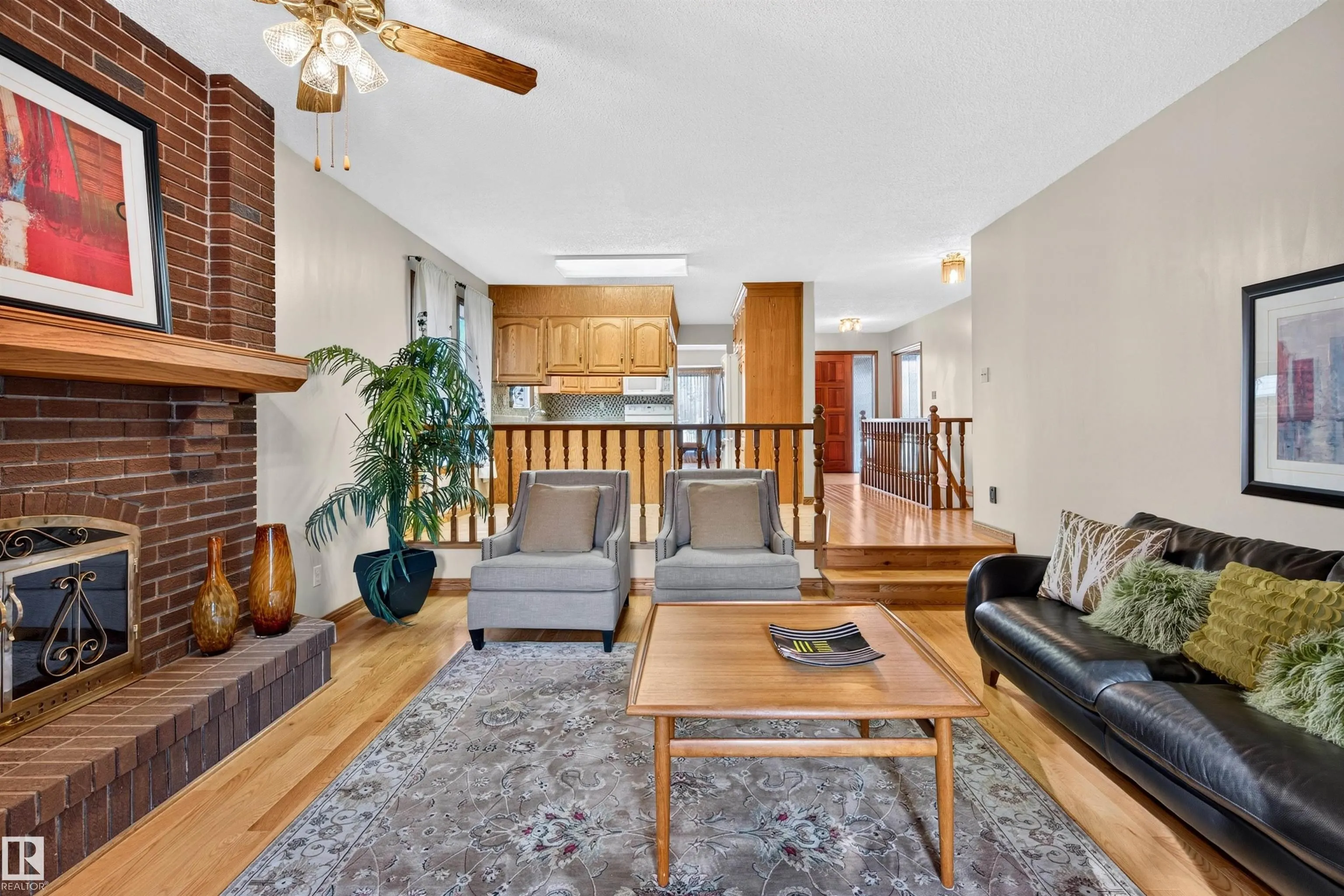 7 LANGHOLM Drive
