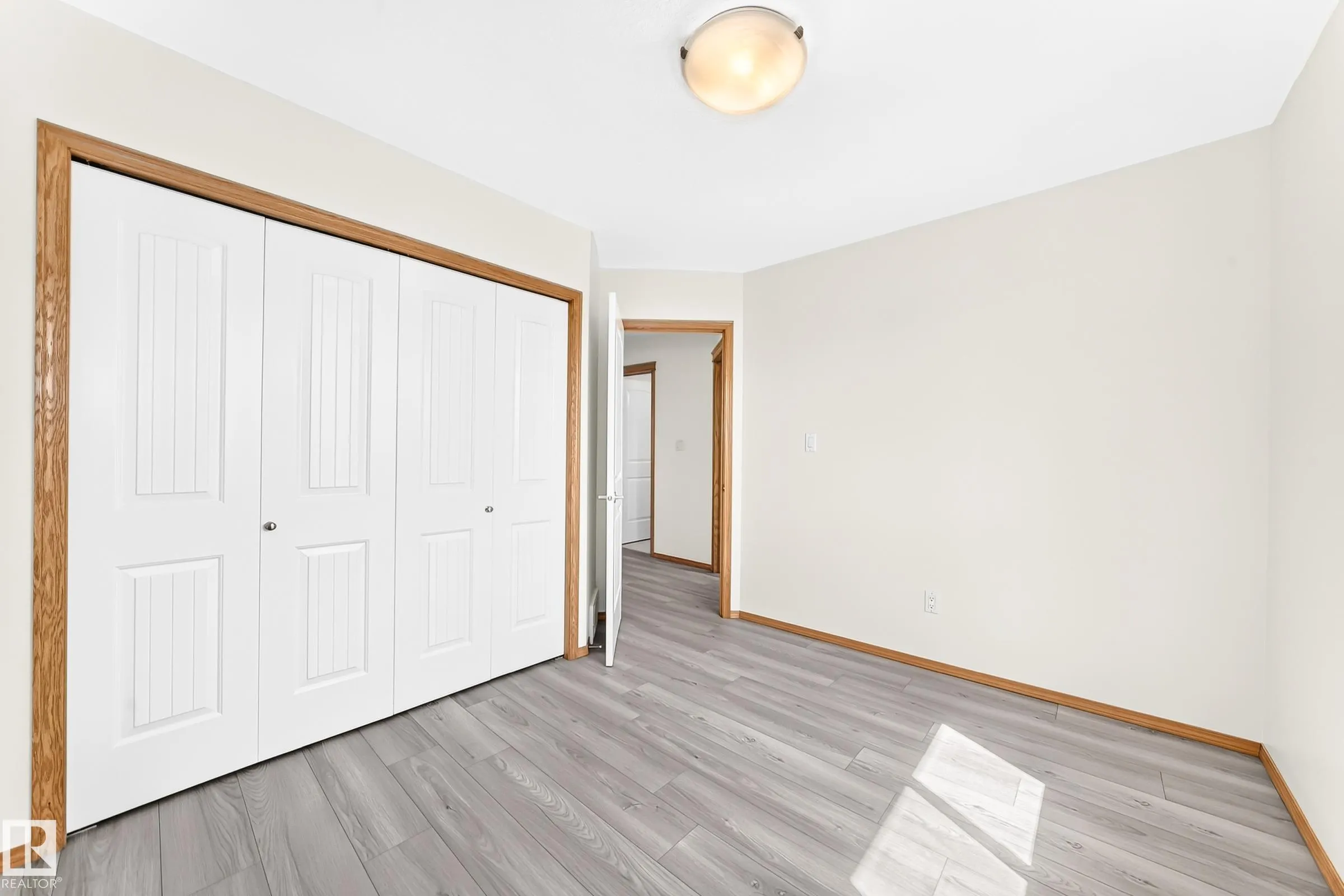 686 KANANASKIS Drive