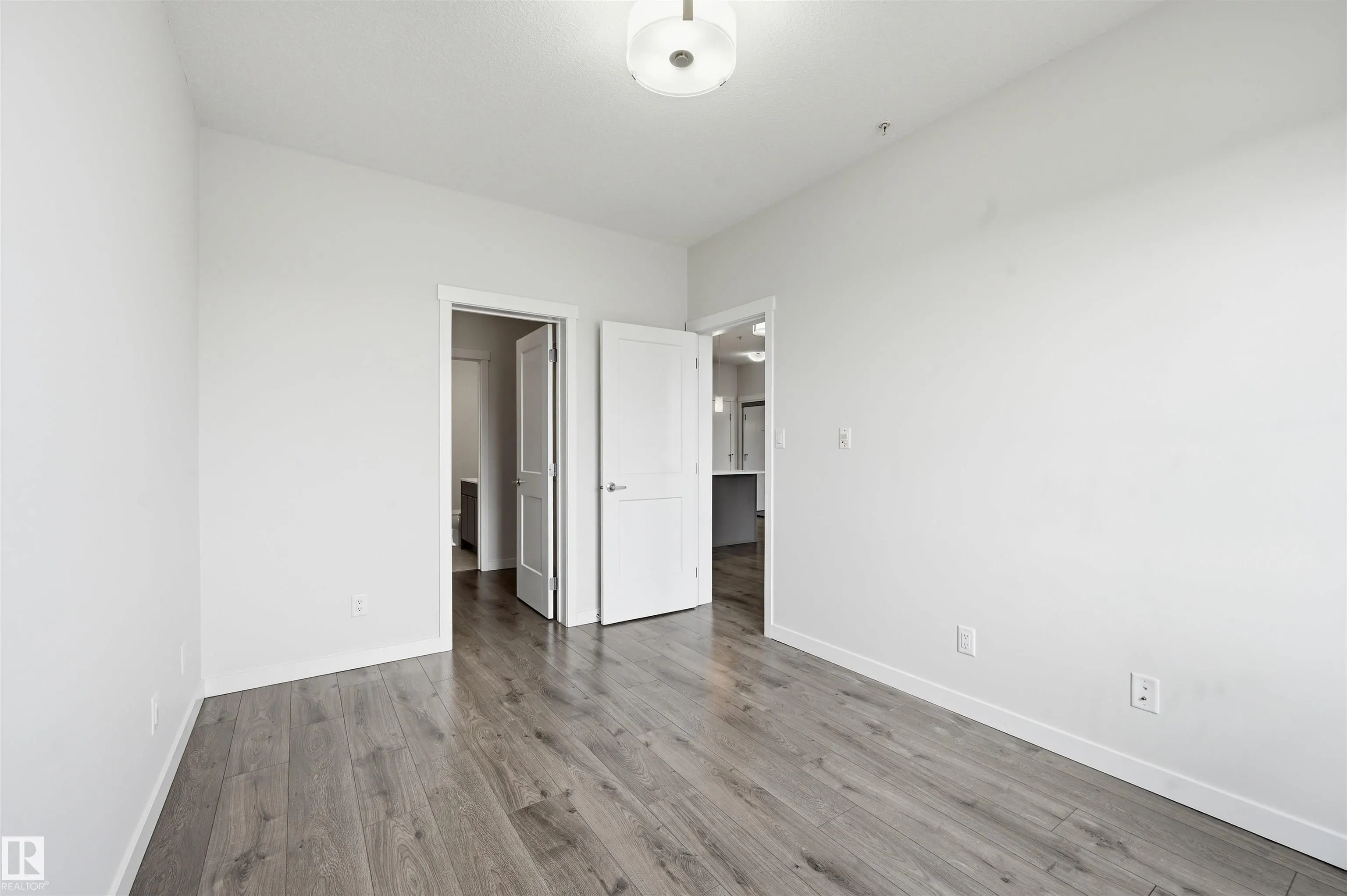 812 WELSH Drive
