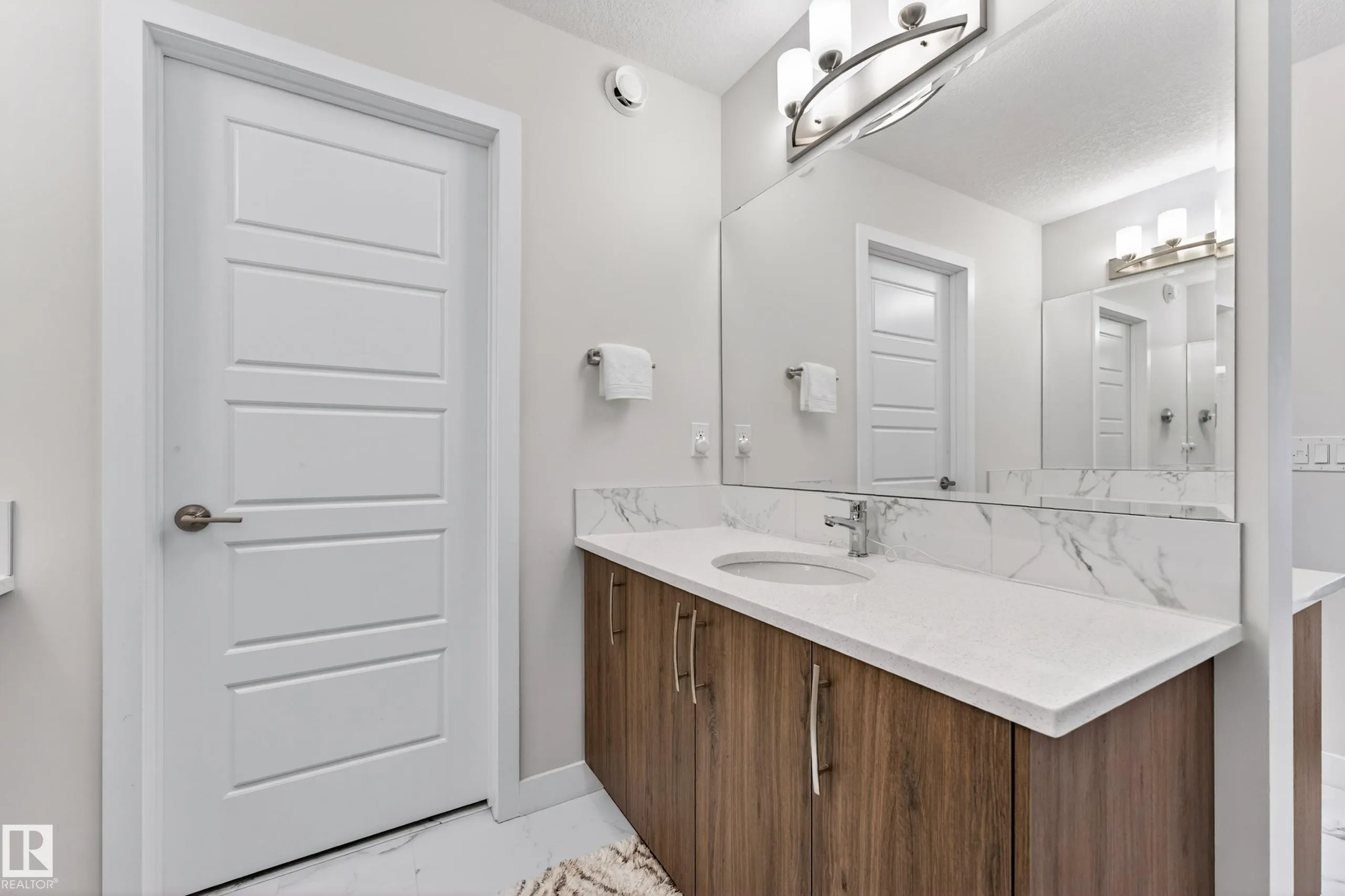 4863 KINNEY Road