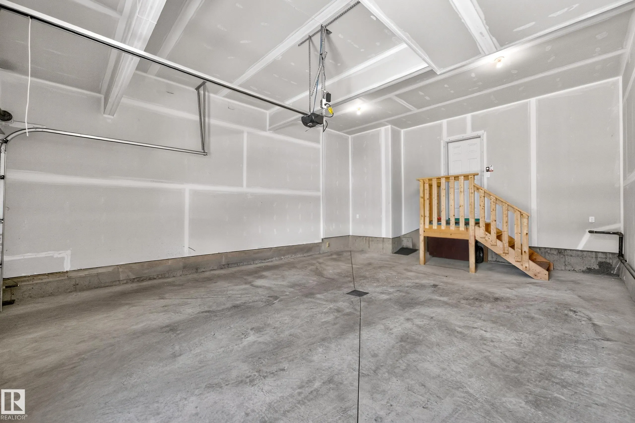 4863 KINNEY Road