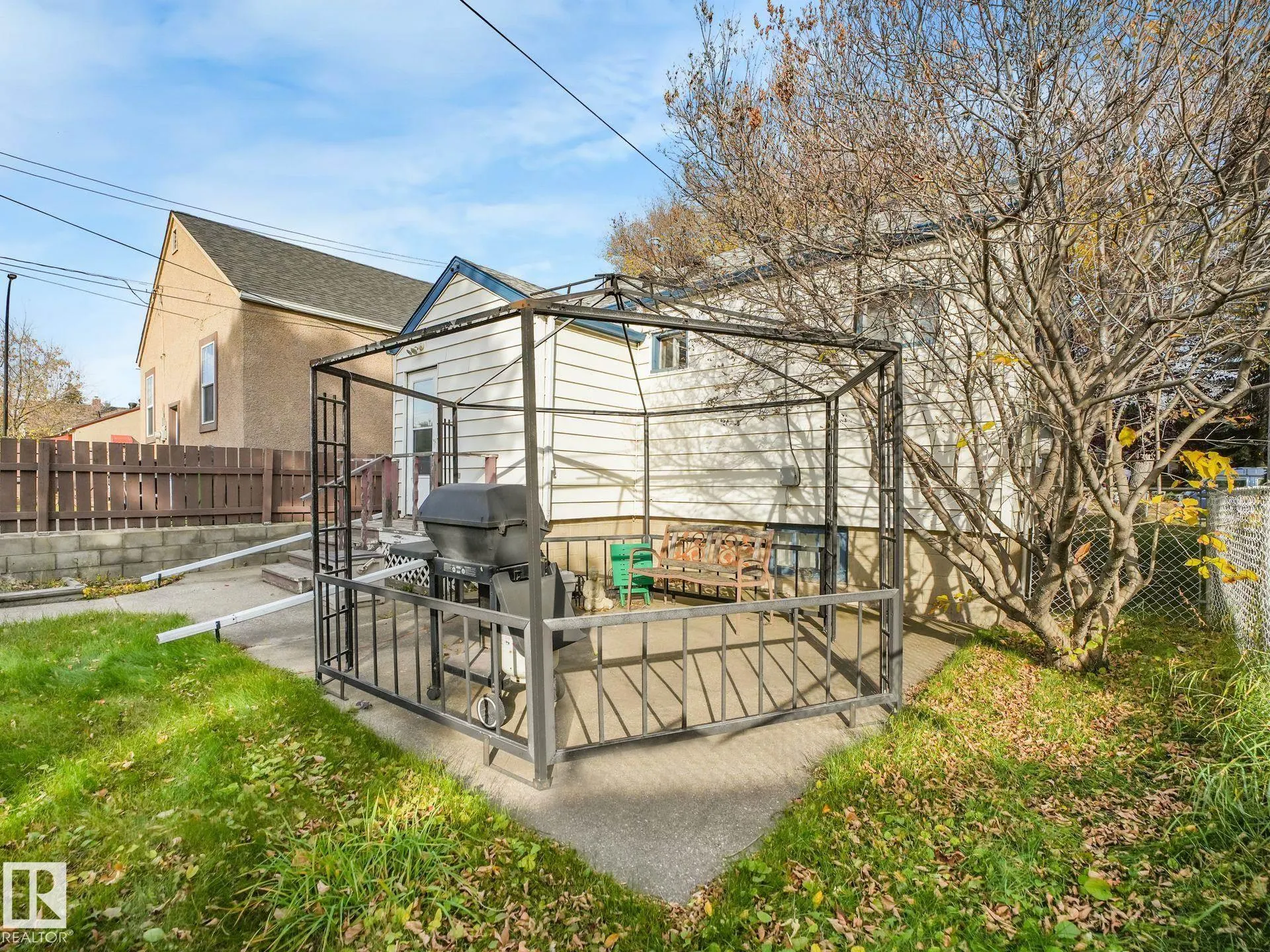 11160 68 Street