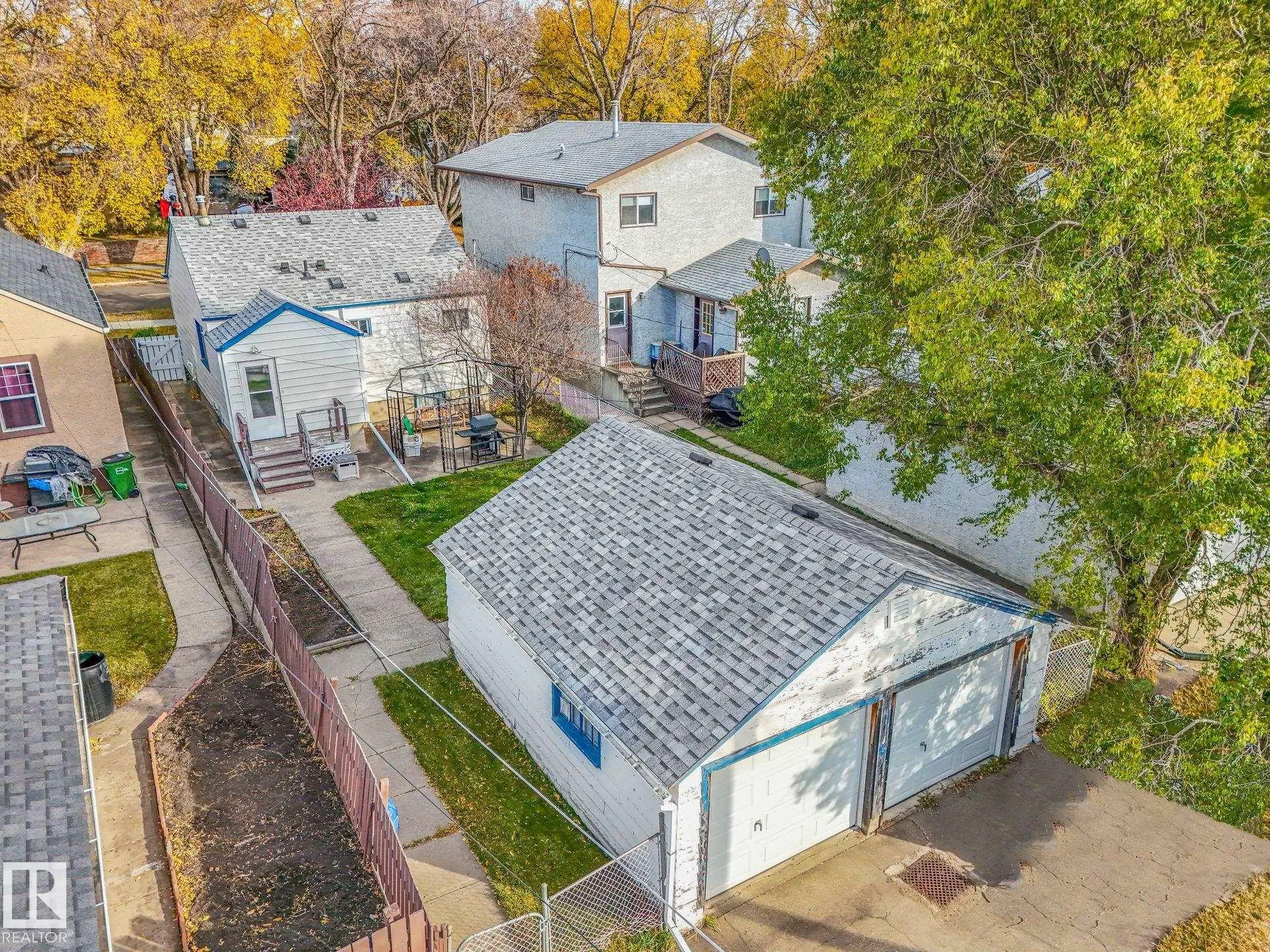 11160 68 Street