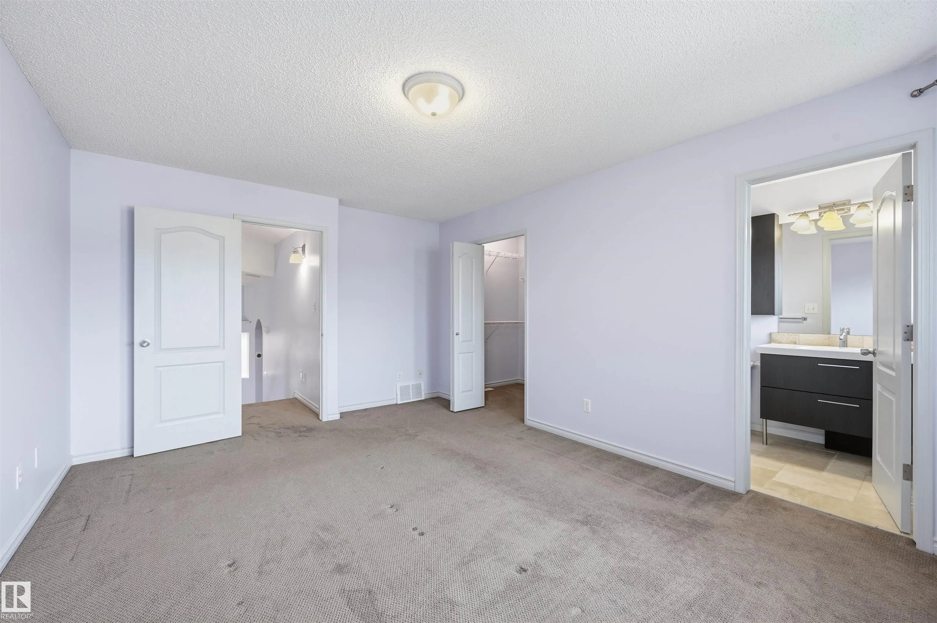 415 WILLIAMS Court