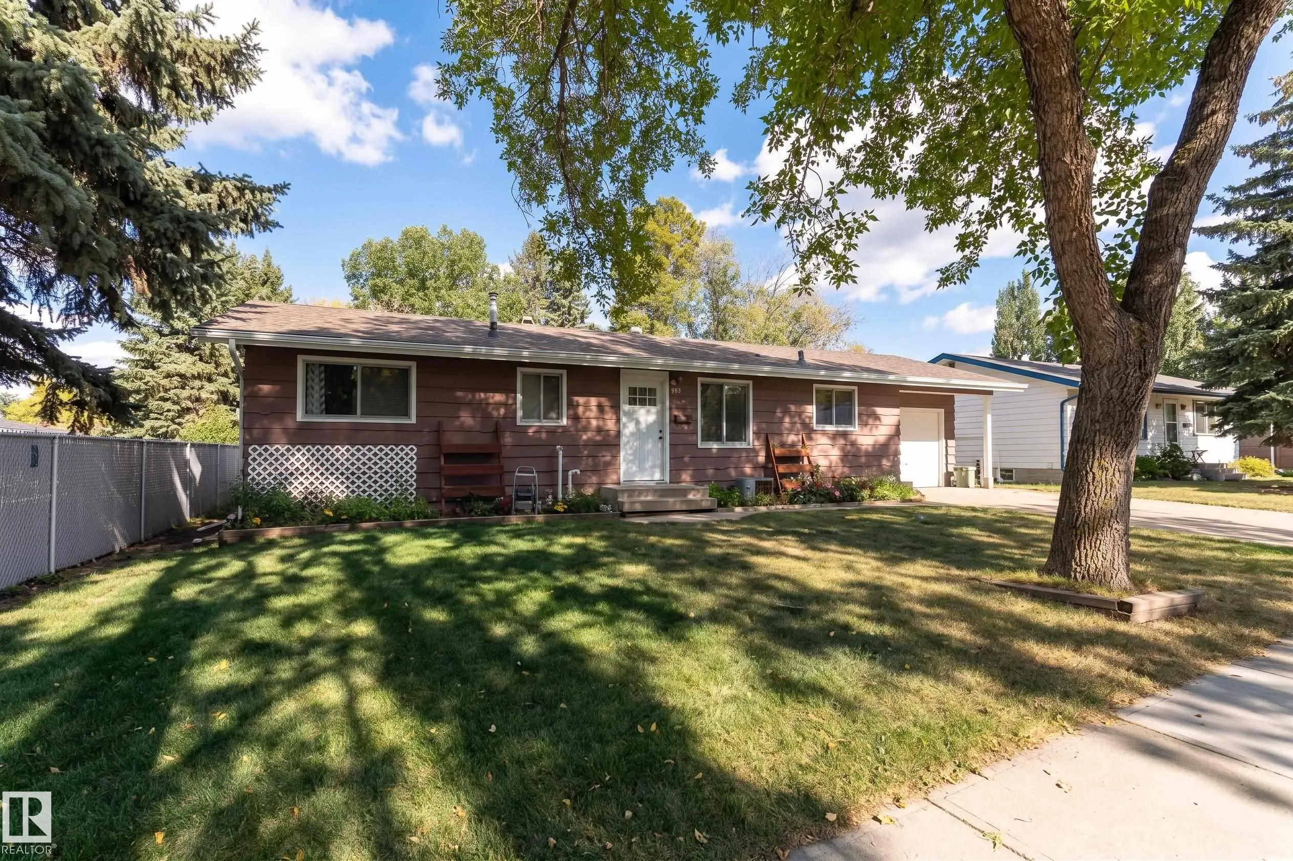 993 Cedar Street
