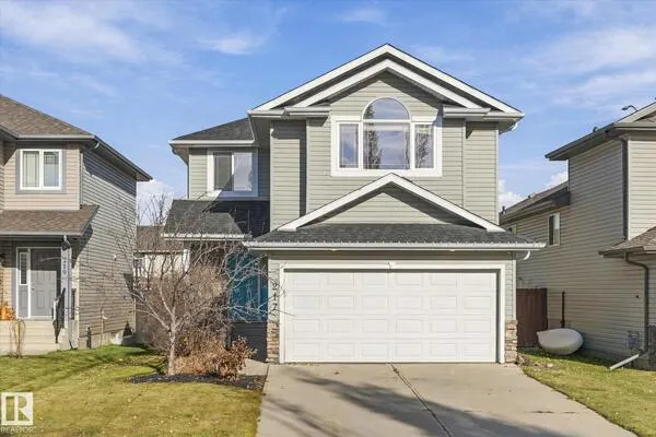 217 SILVERSTONE Crescent