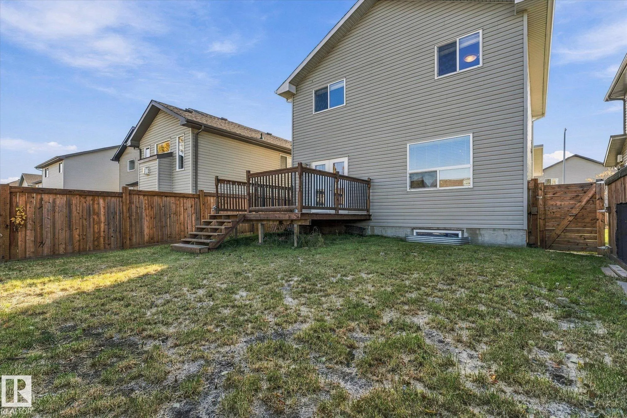 217 SILVERSTONE Crescent
