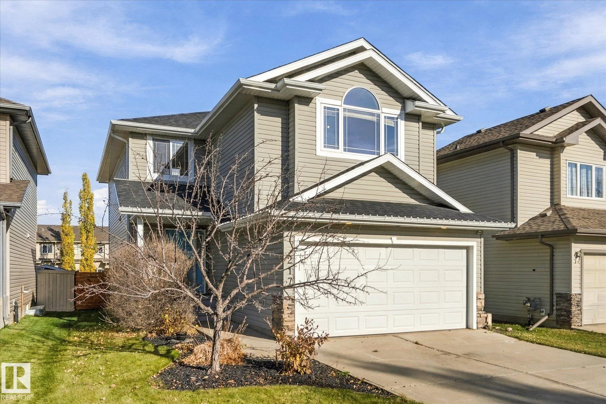 217 SILVERSTONE Crescent
