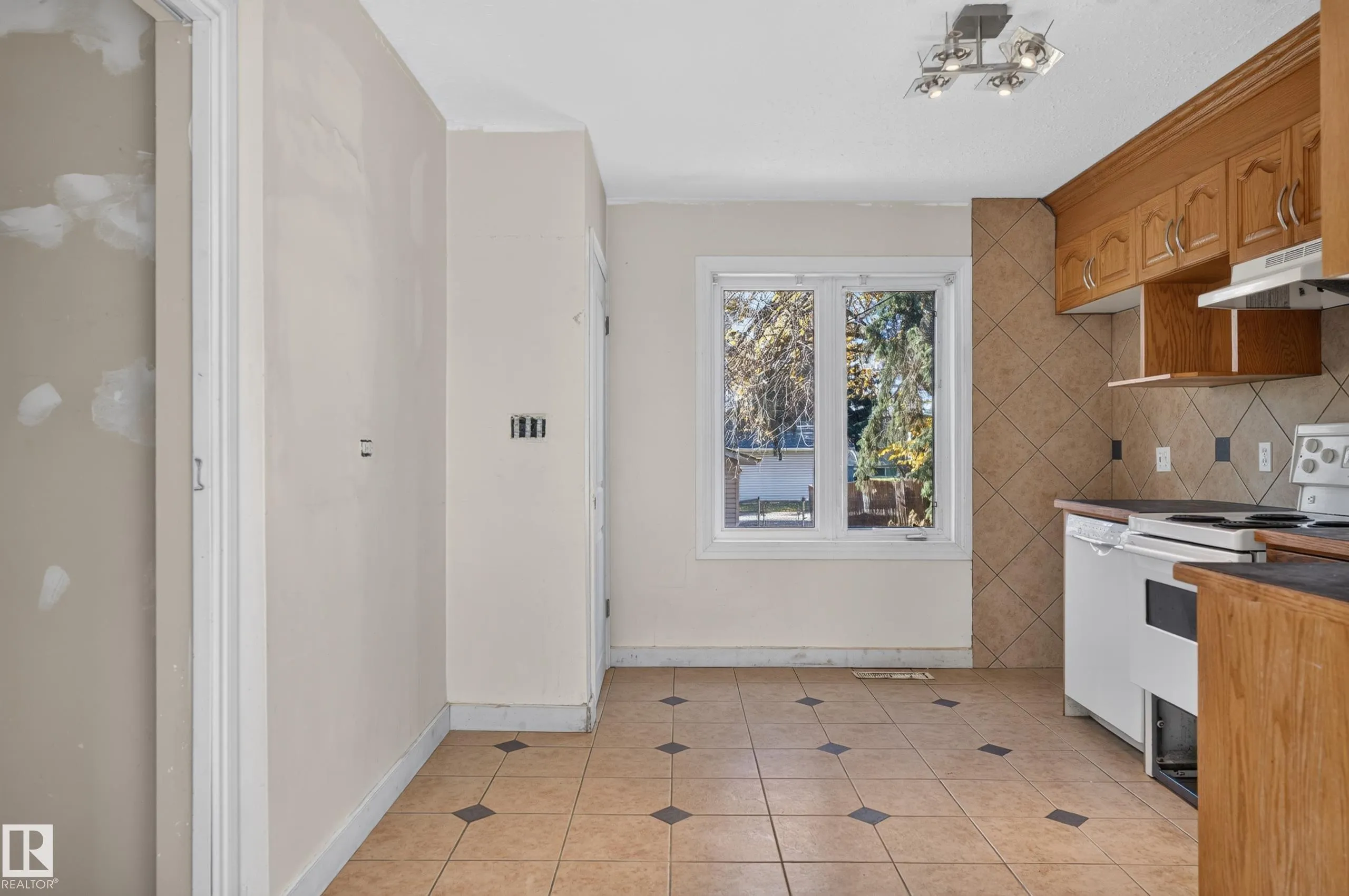 12006 104 Street