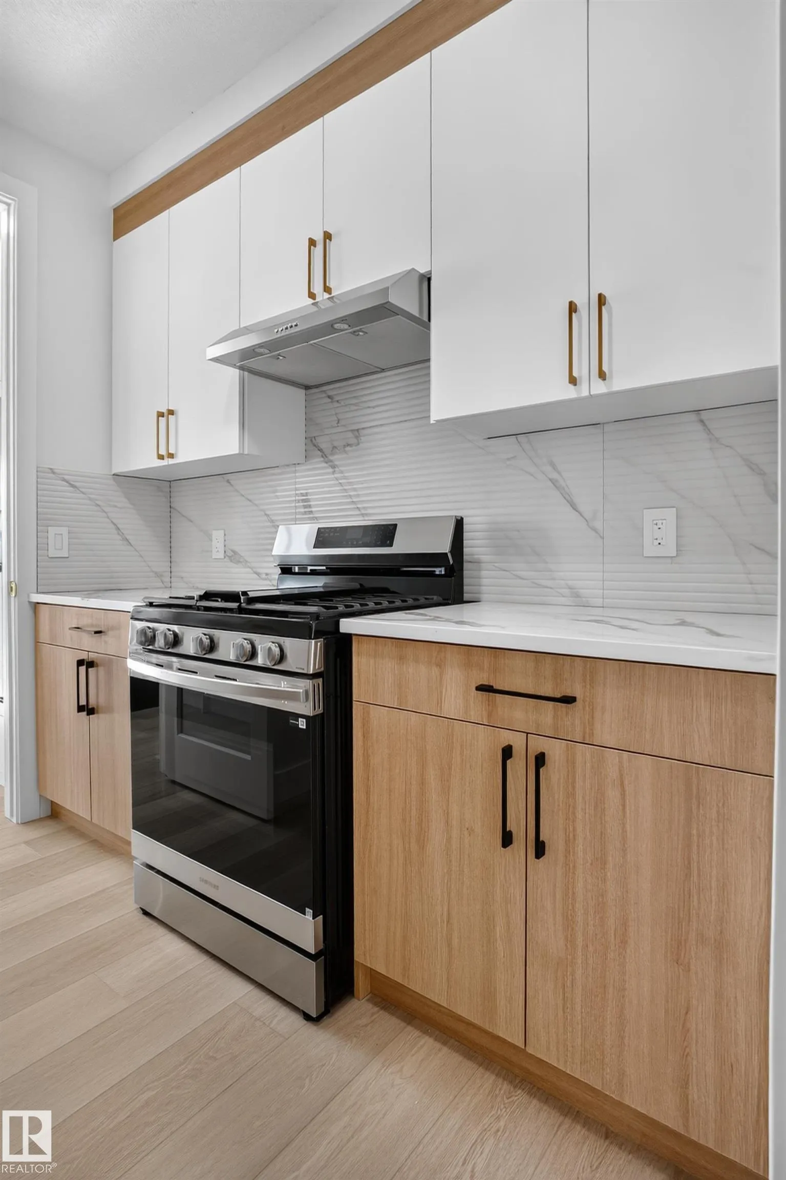 386 Linden Loop