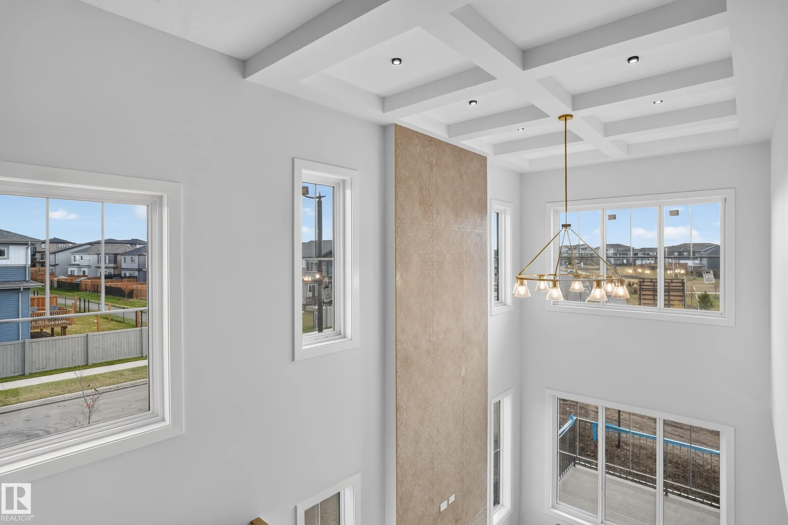 386 Linden Loop