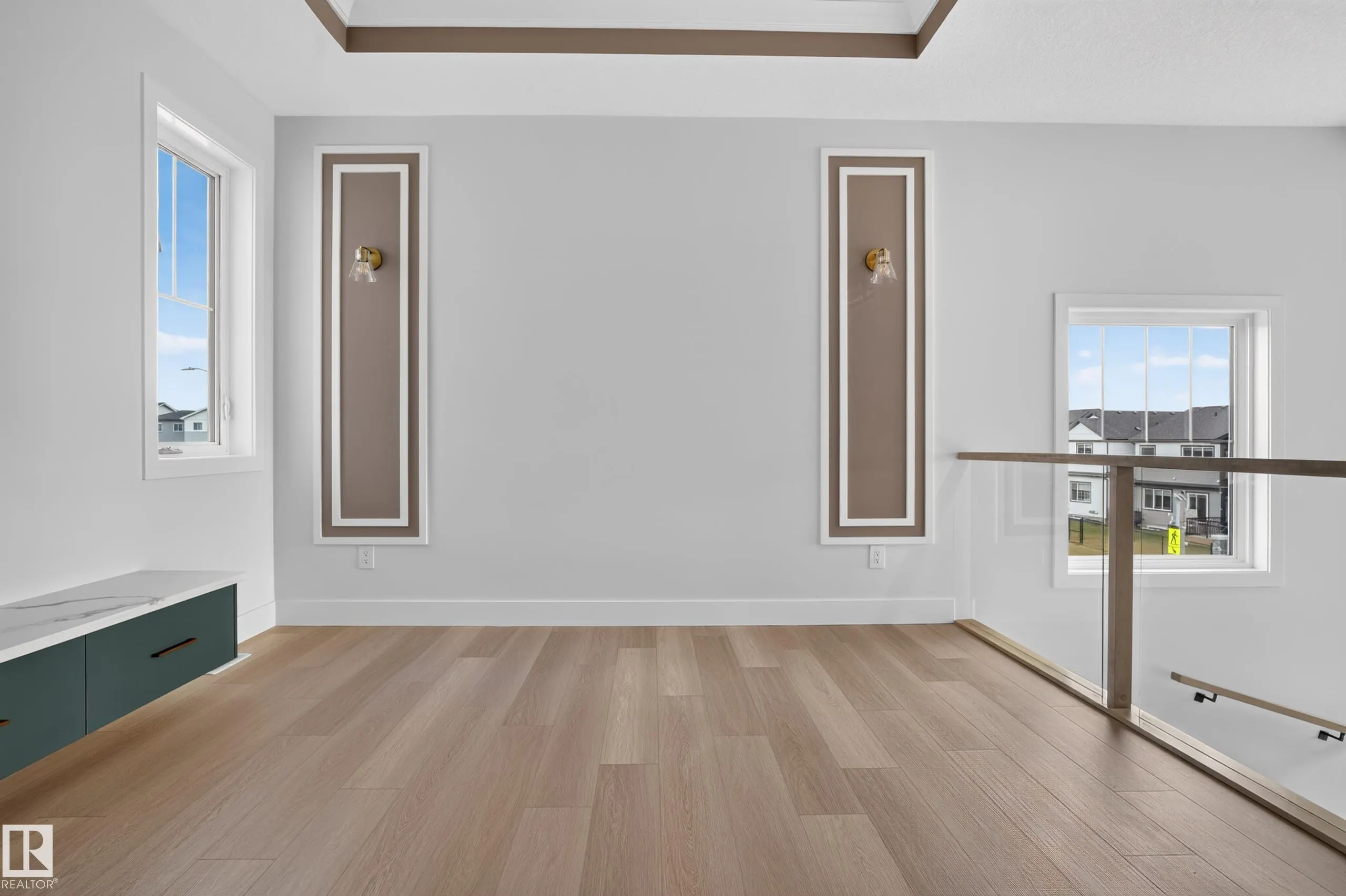 386 Linden Loop