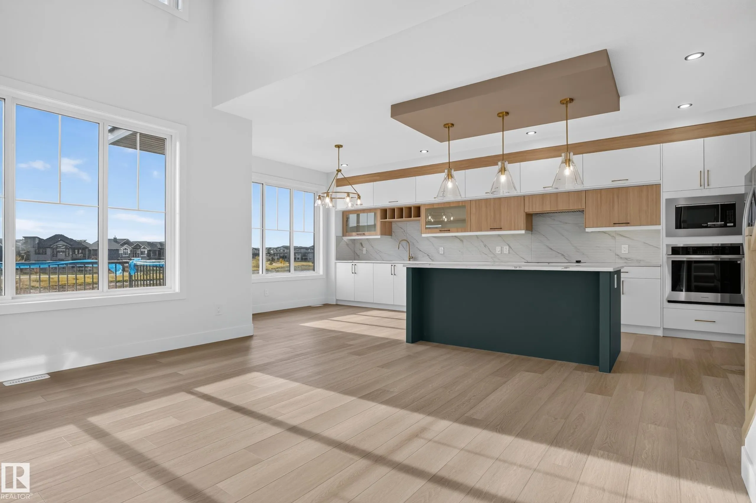 386 Linden Loop
