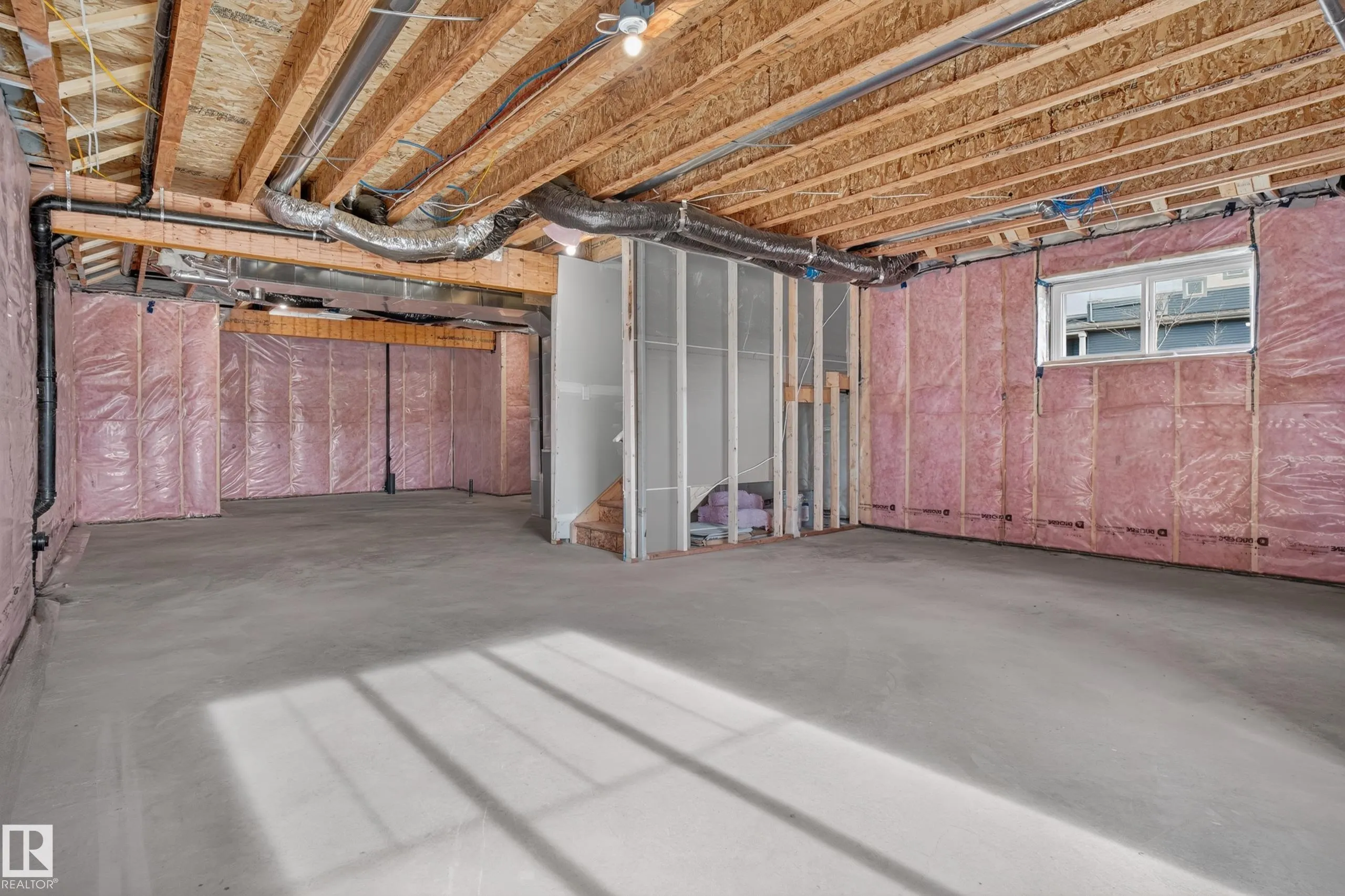 386 Linden Loop