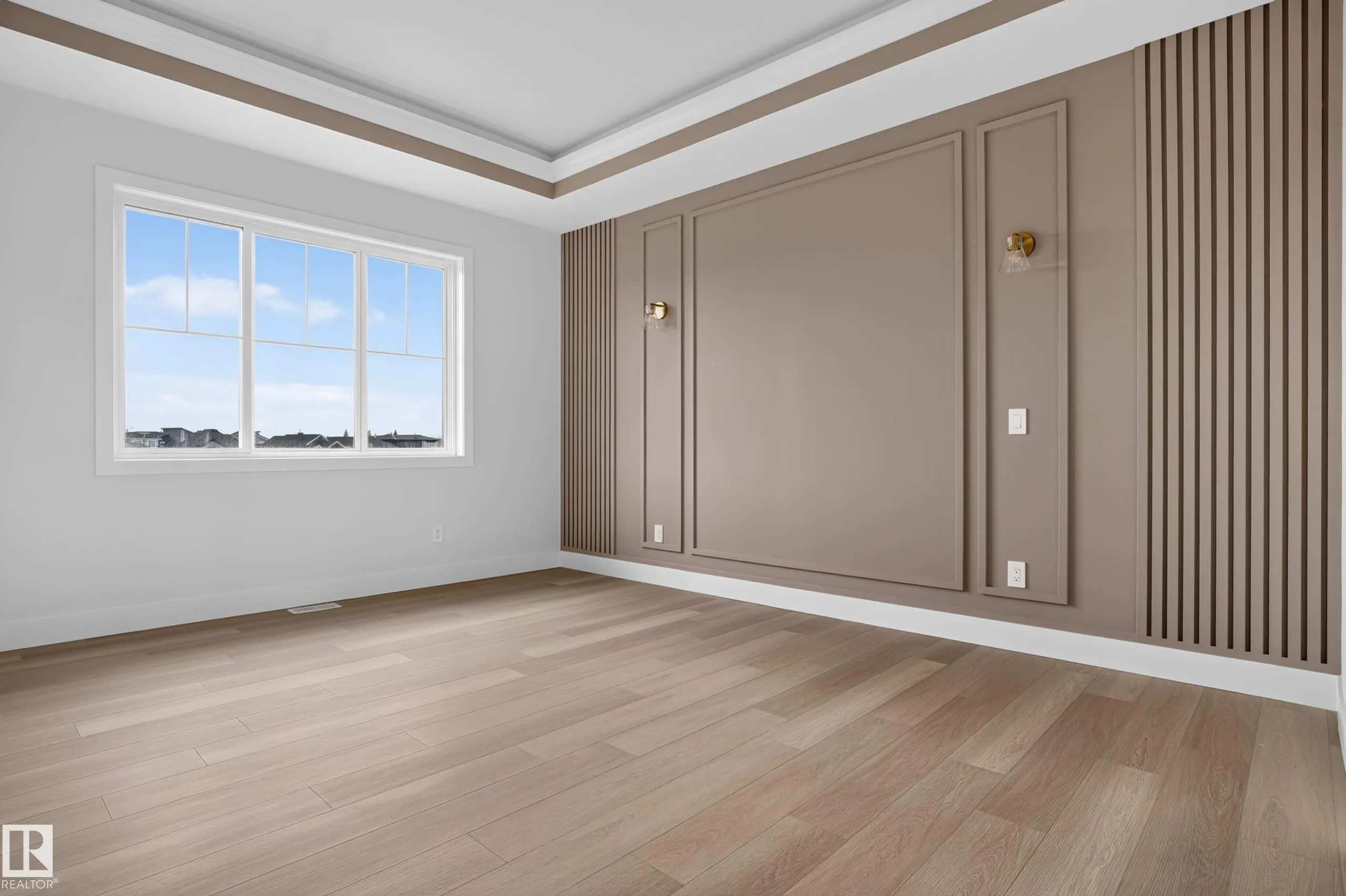 386 Linden Loop