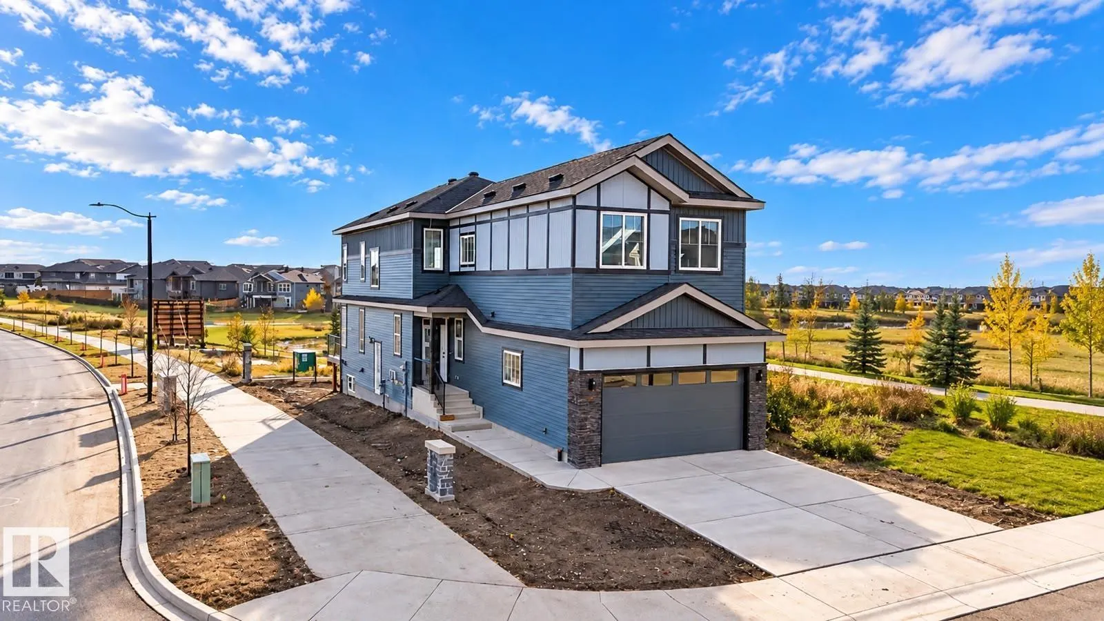 386 Linden Loop