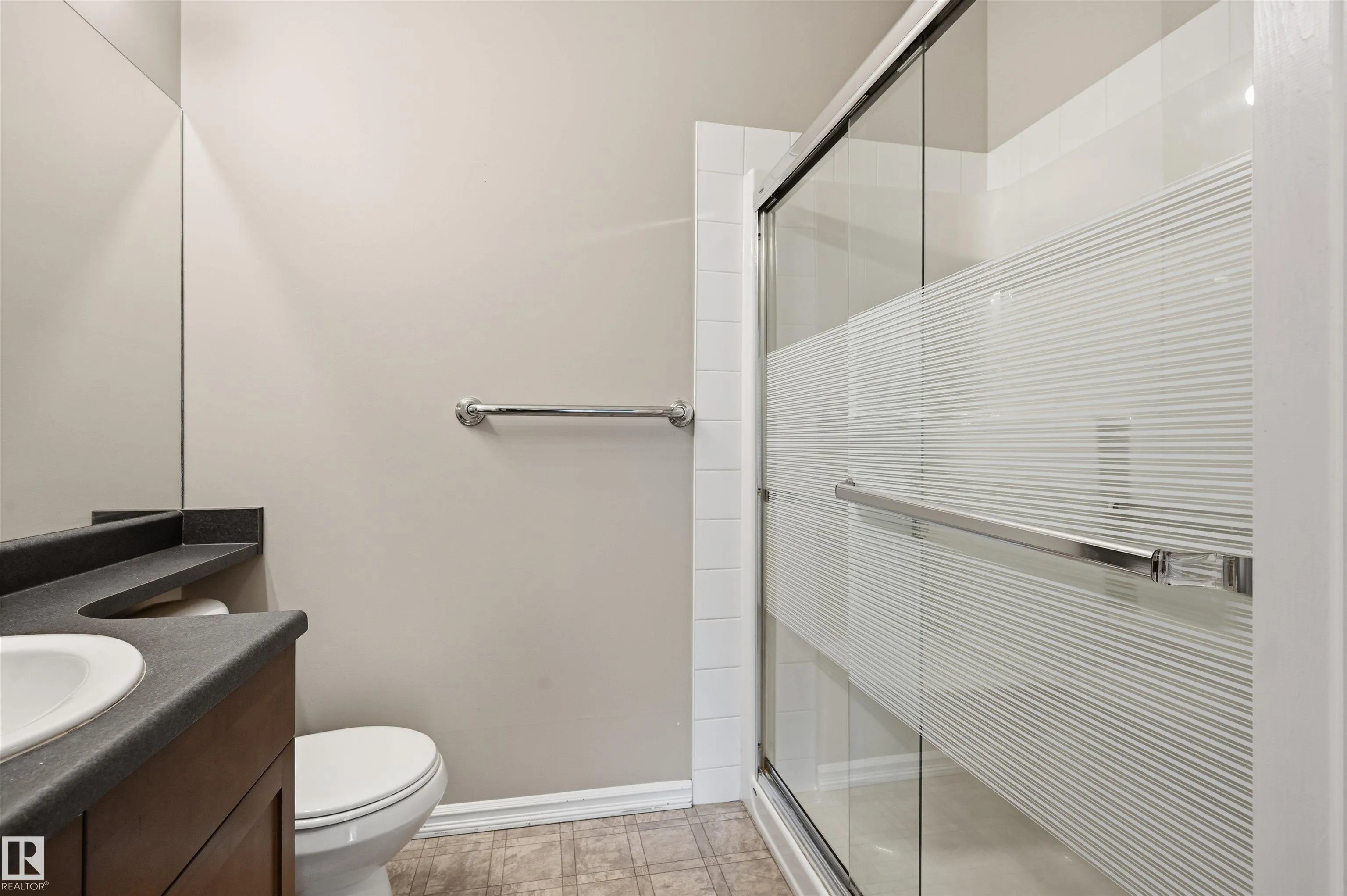 263 MACEWAN Road