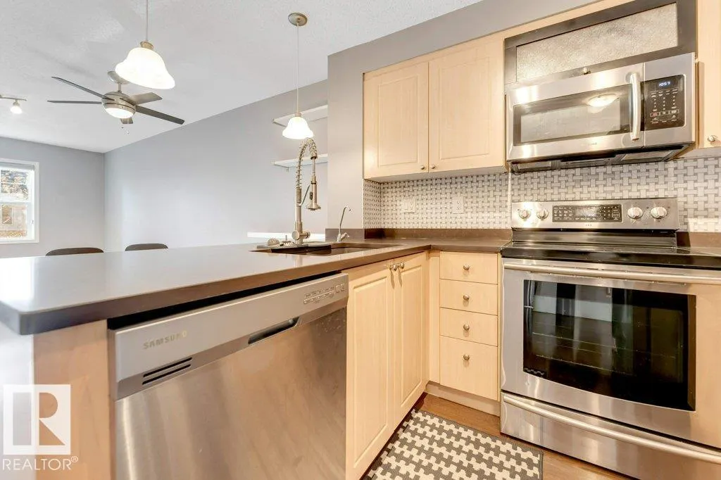 616 MCALLISTER Loop