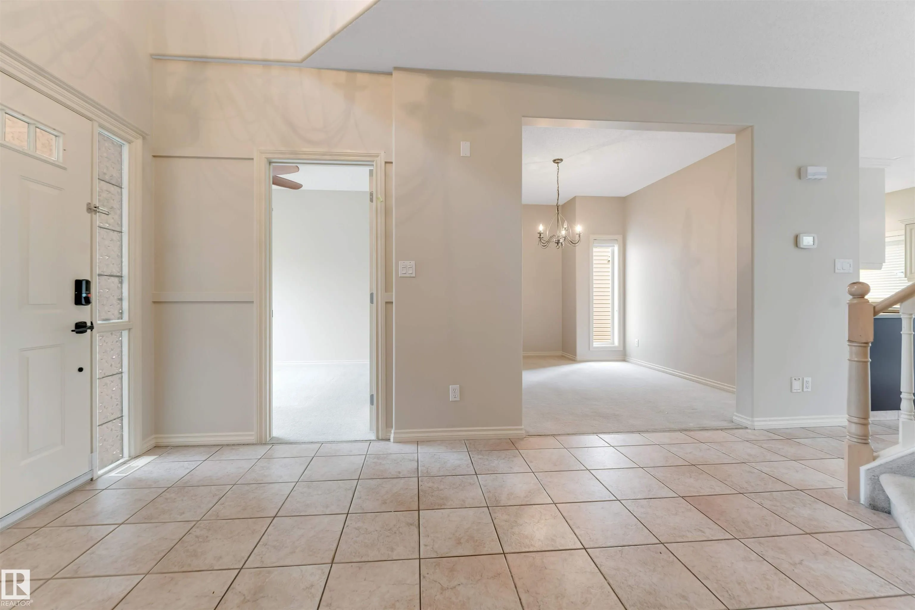 125 Coloniale Way