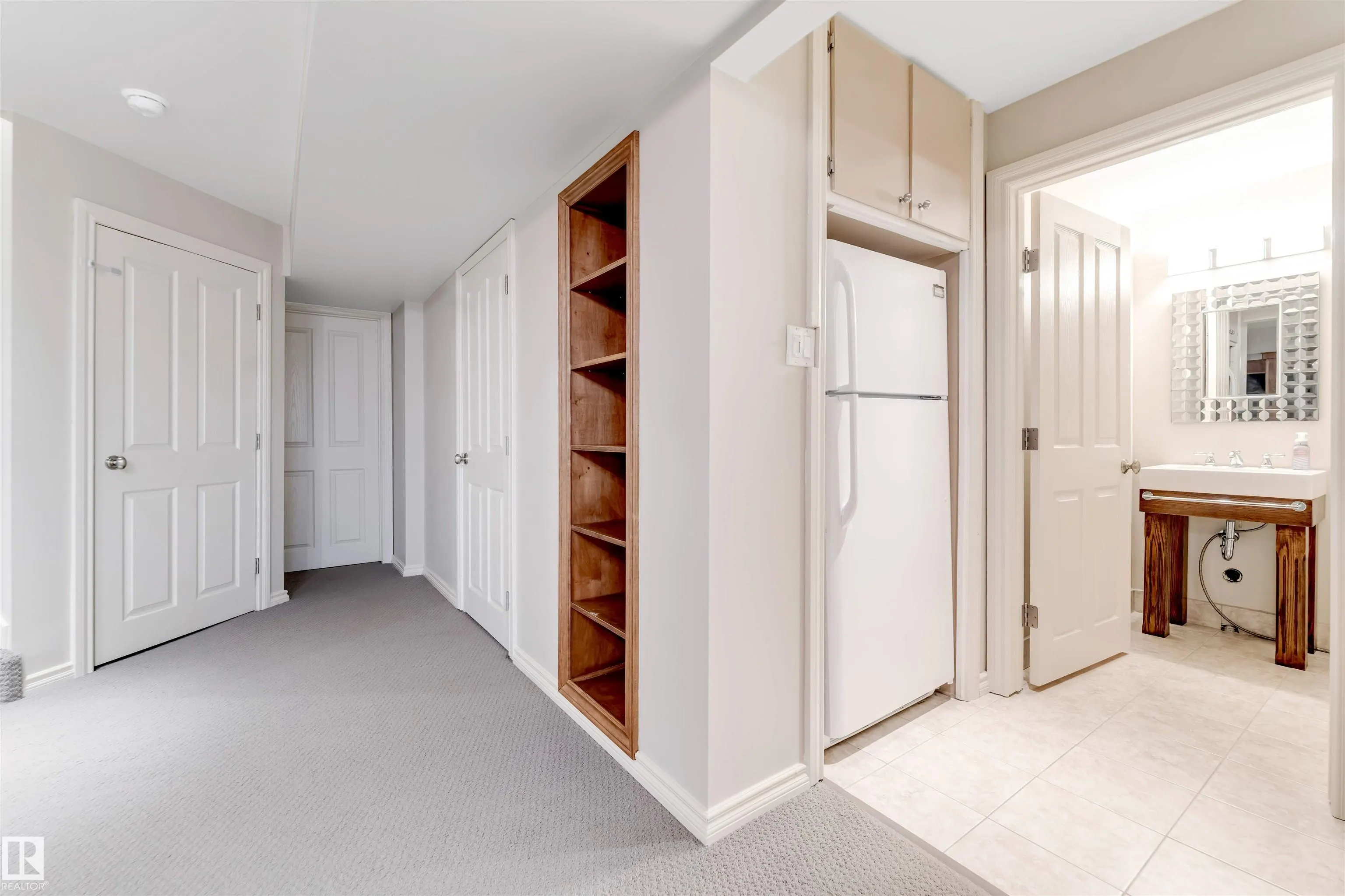 125 Coloniale Way