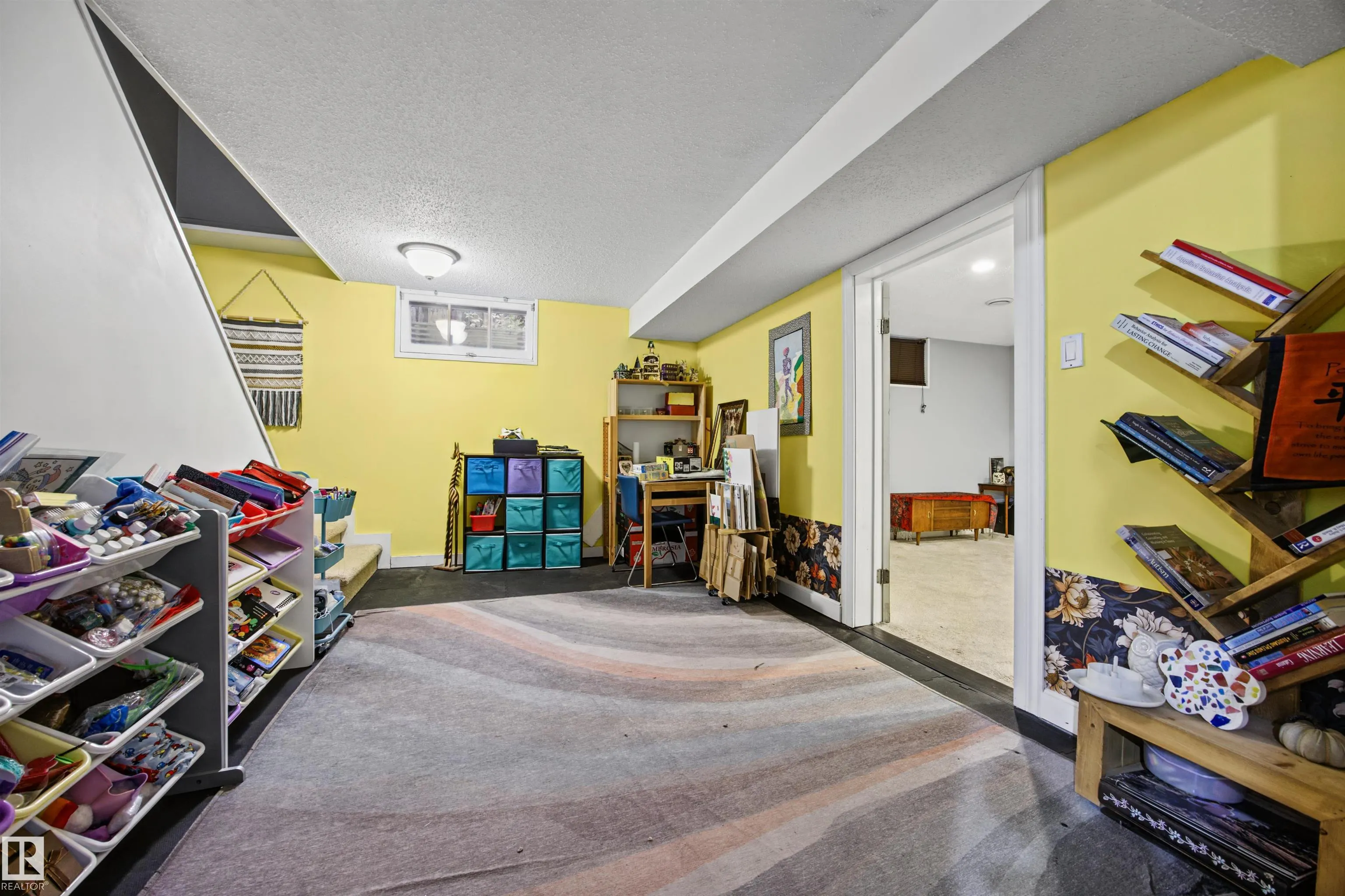 10235 FULTON Road