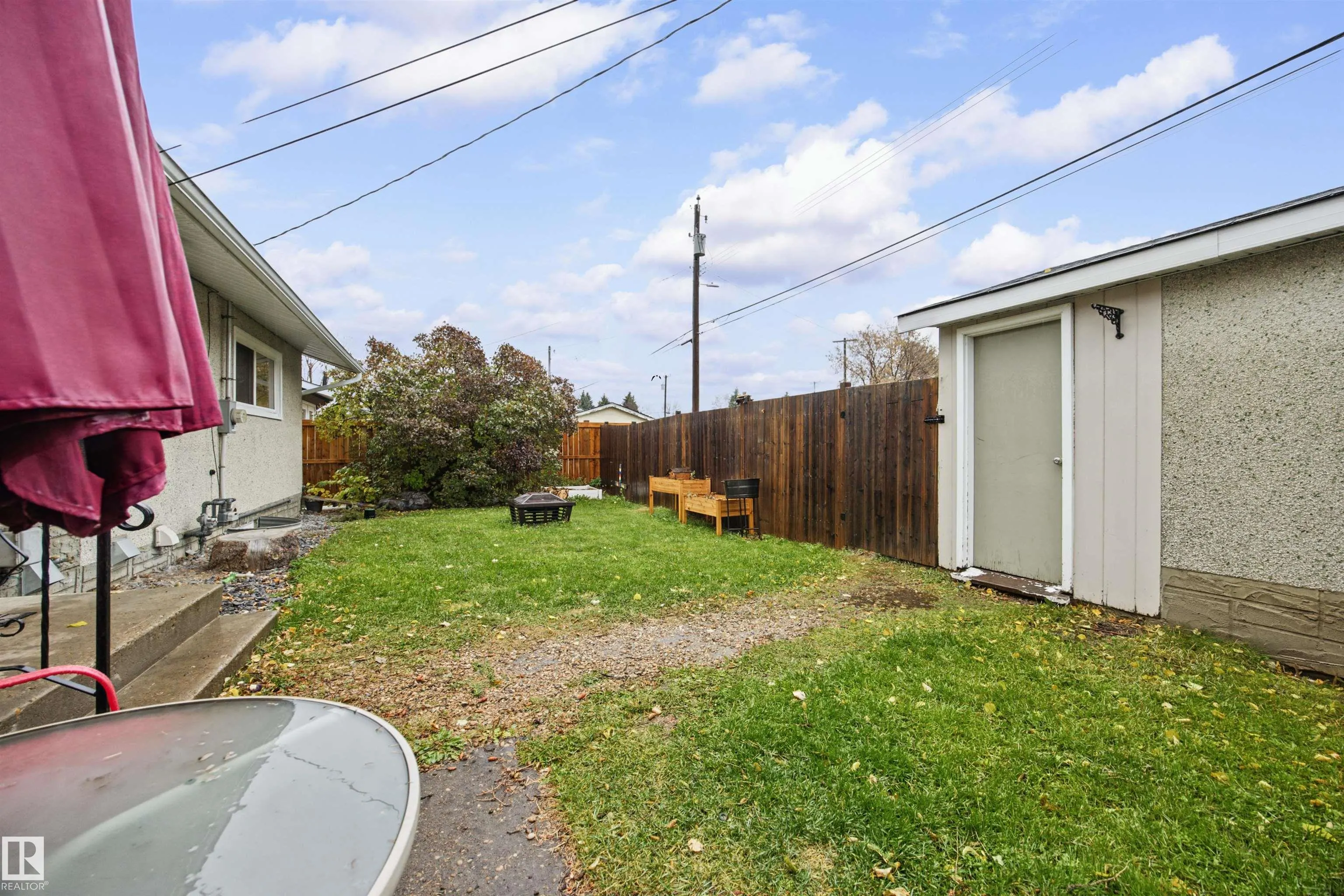 10235 FULTON Road