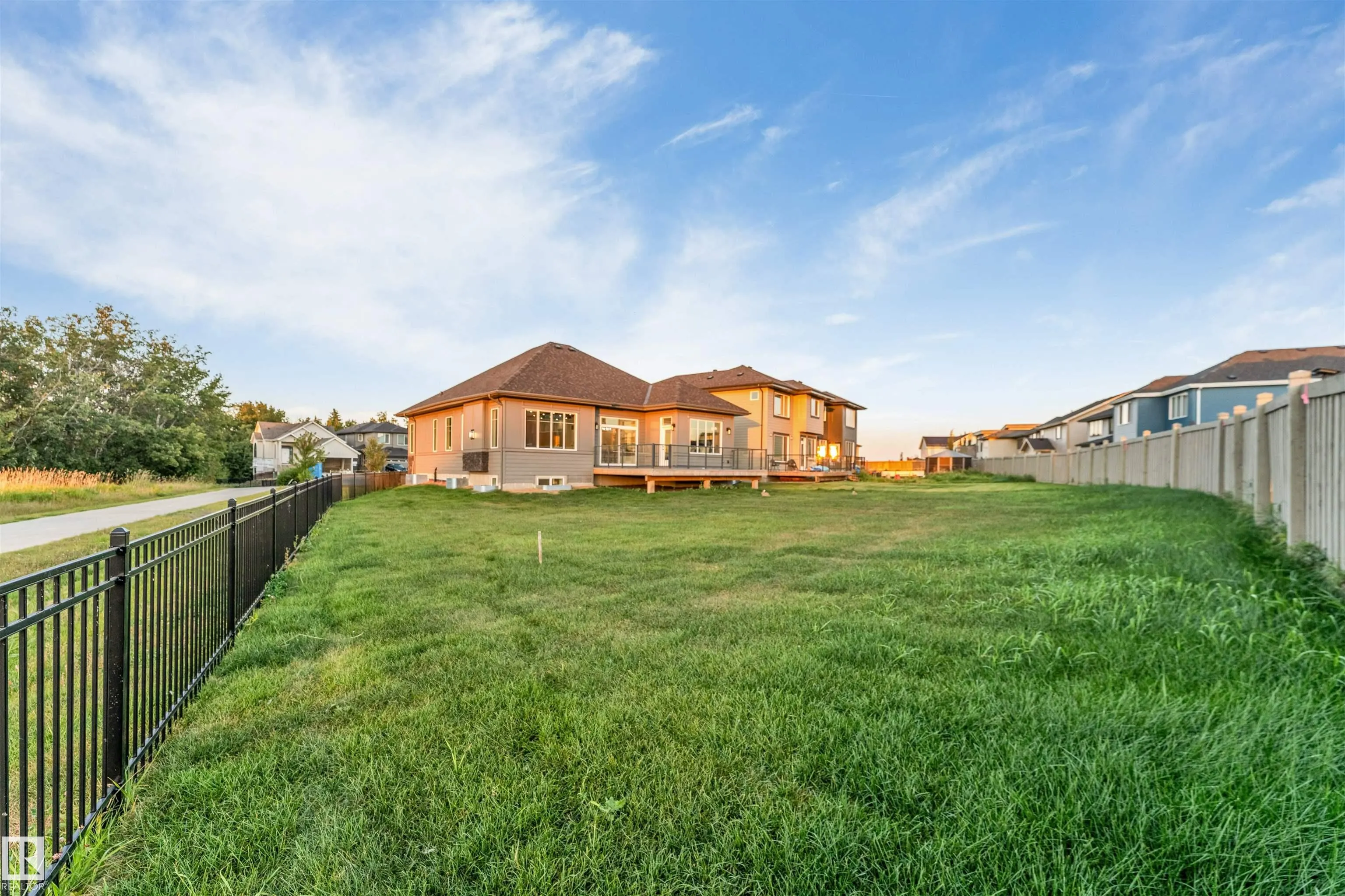 6645 Crawford Landing