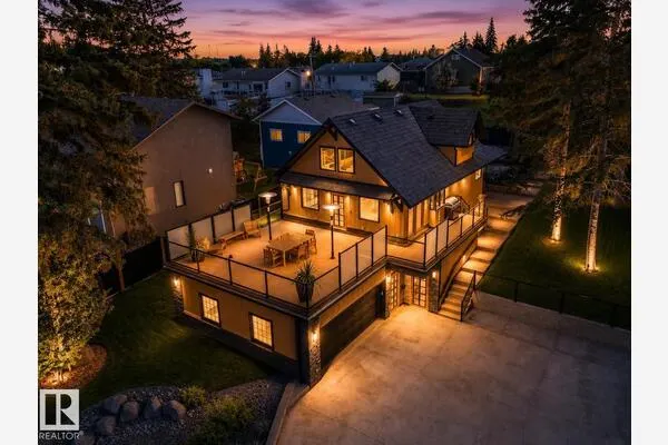 305 LAKESHORE Drive