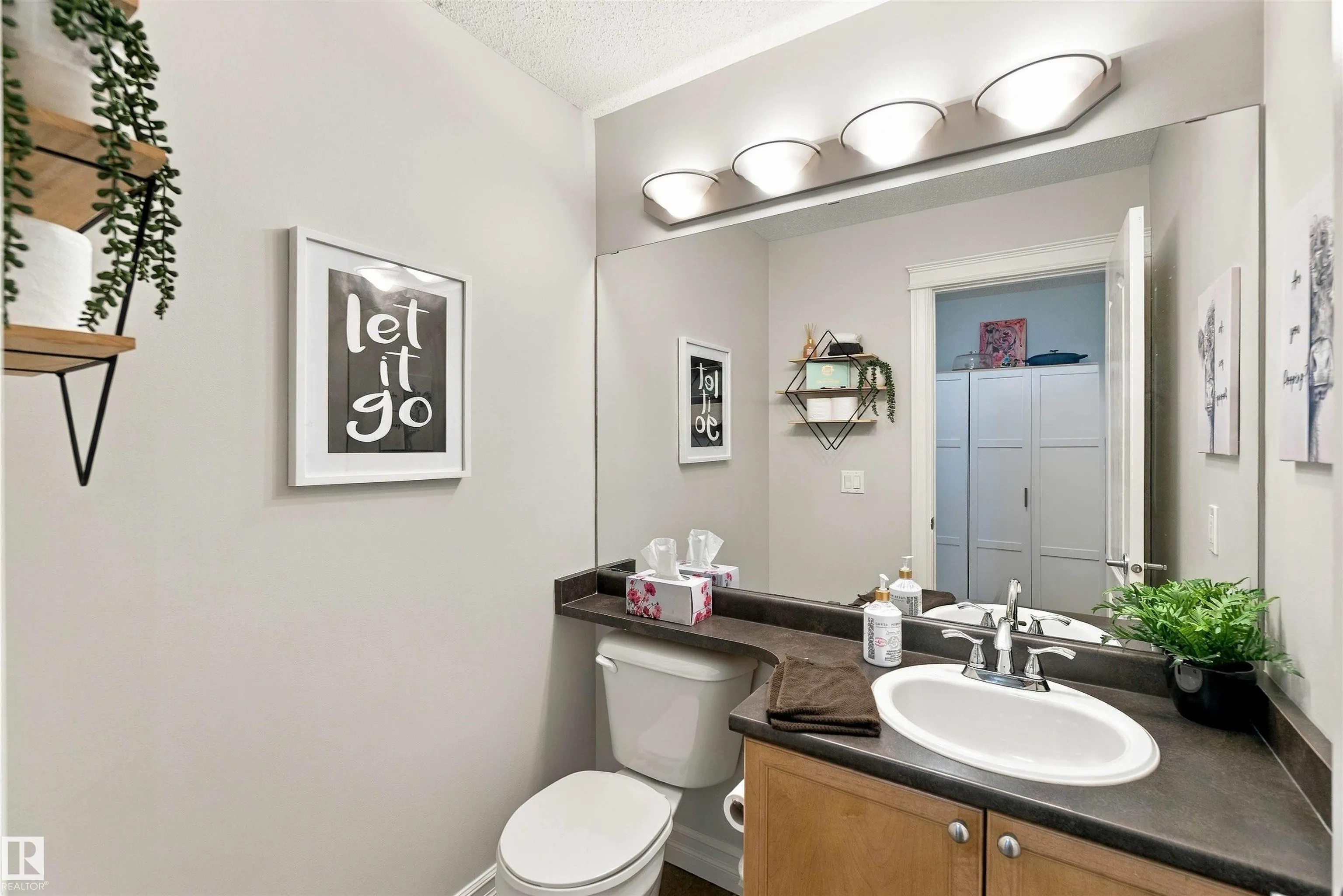 102 BOXWOOD Bend