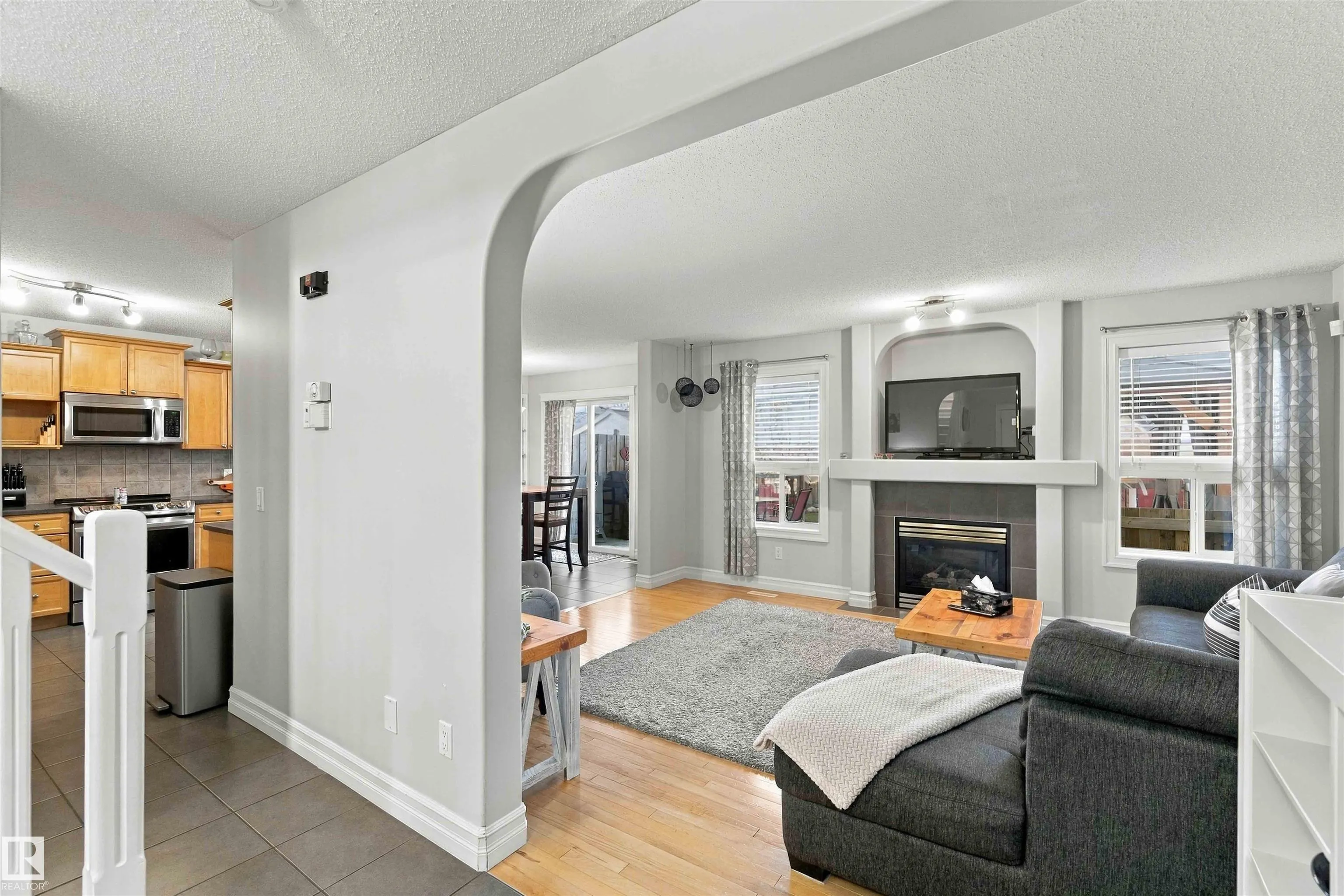102 BOXWOOD Bend