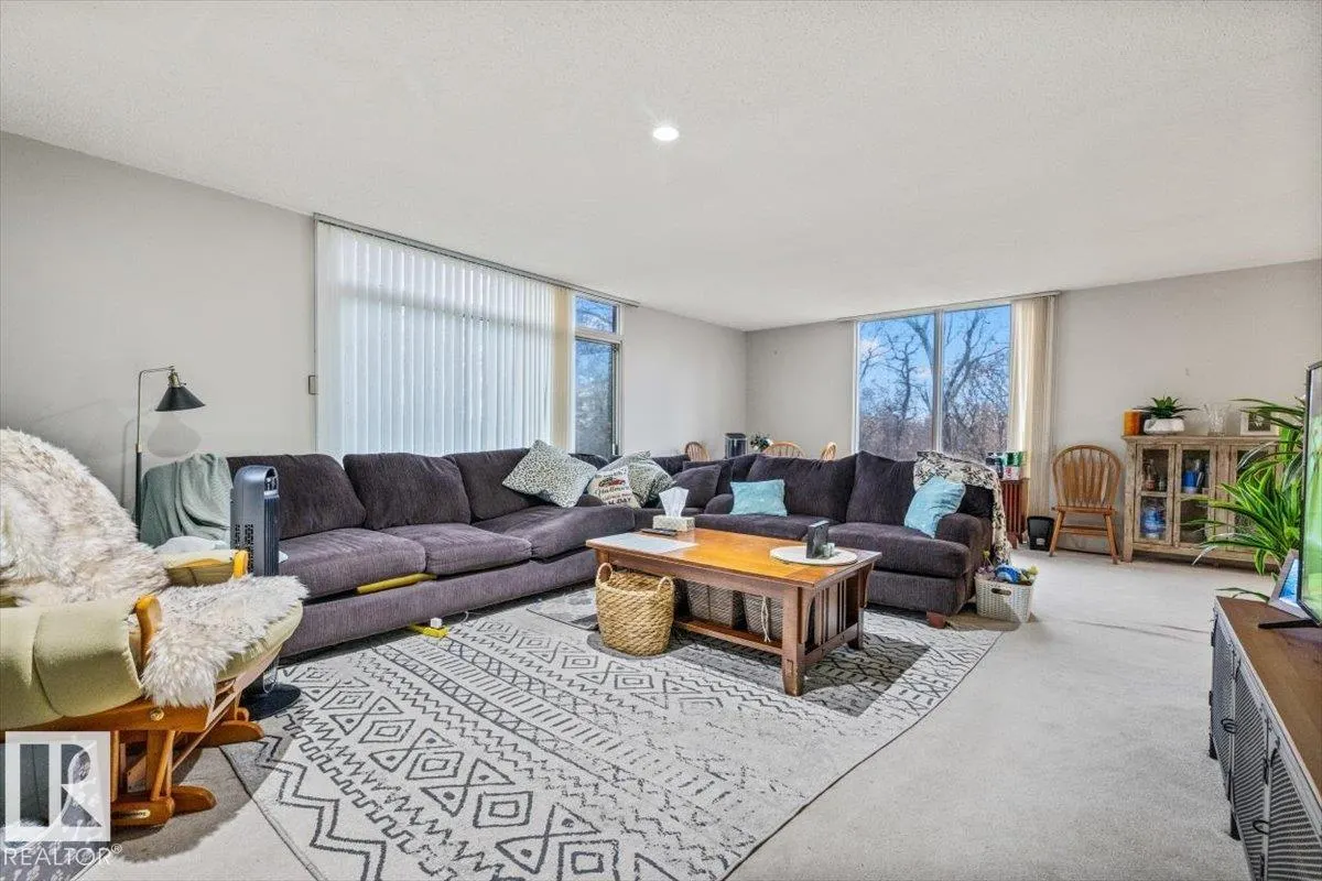 10904 103 Avenue