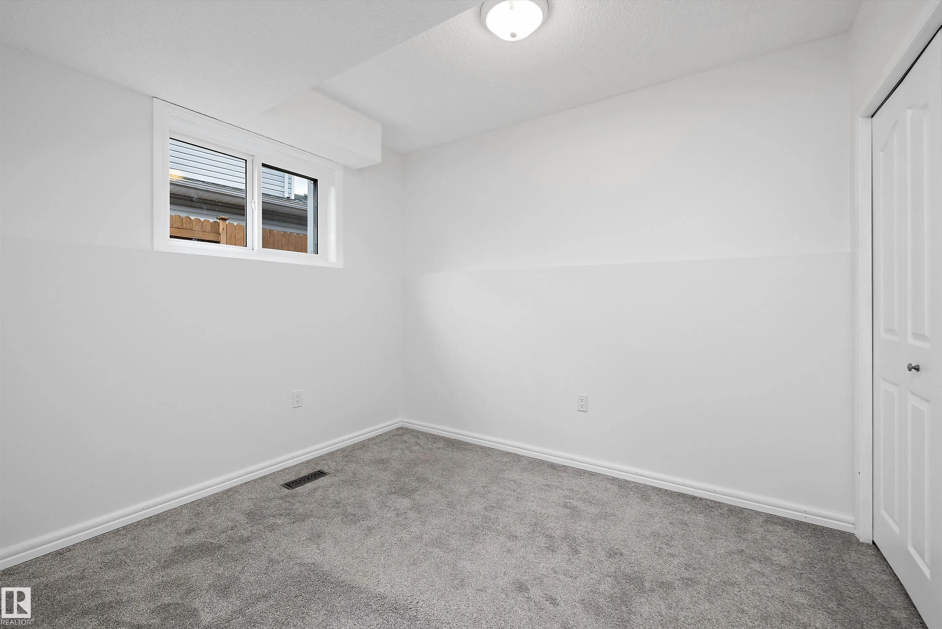 65 WESTPARK Way