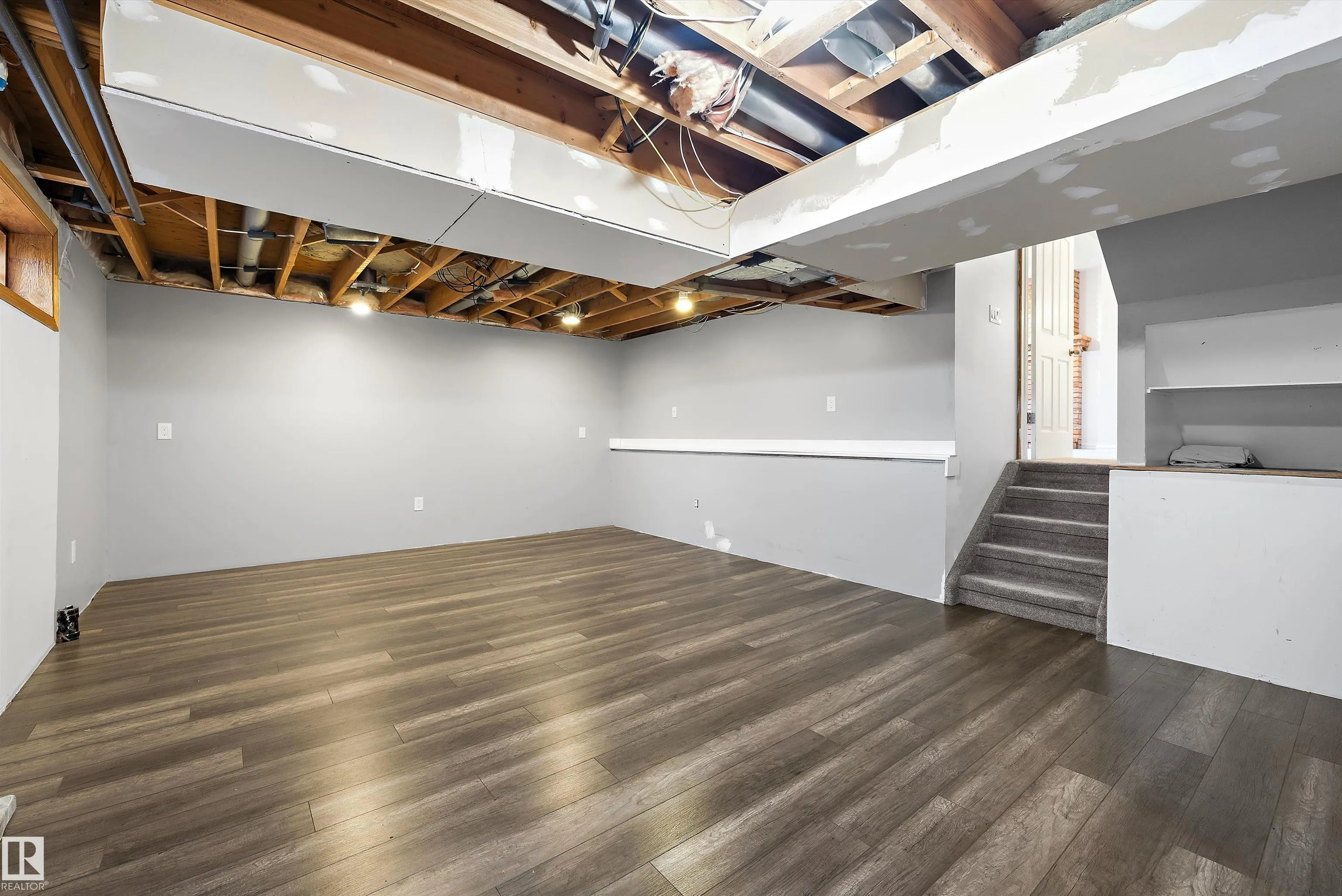 65 WESTPARK Way