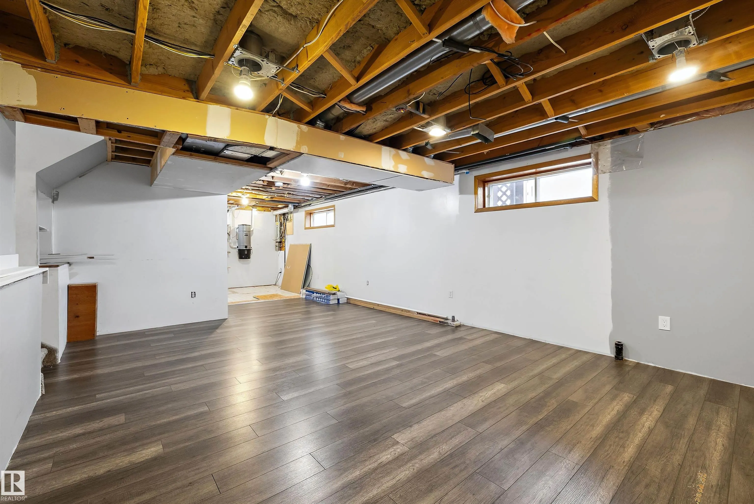 65 WESTPARK Way