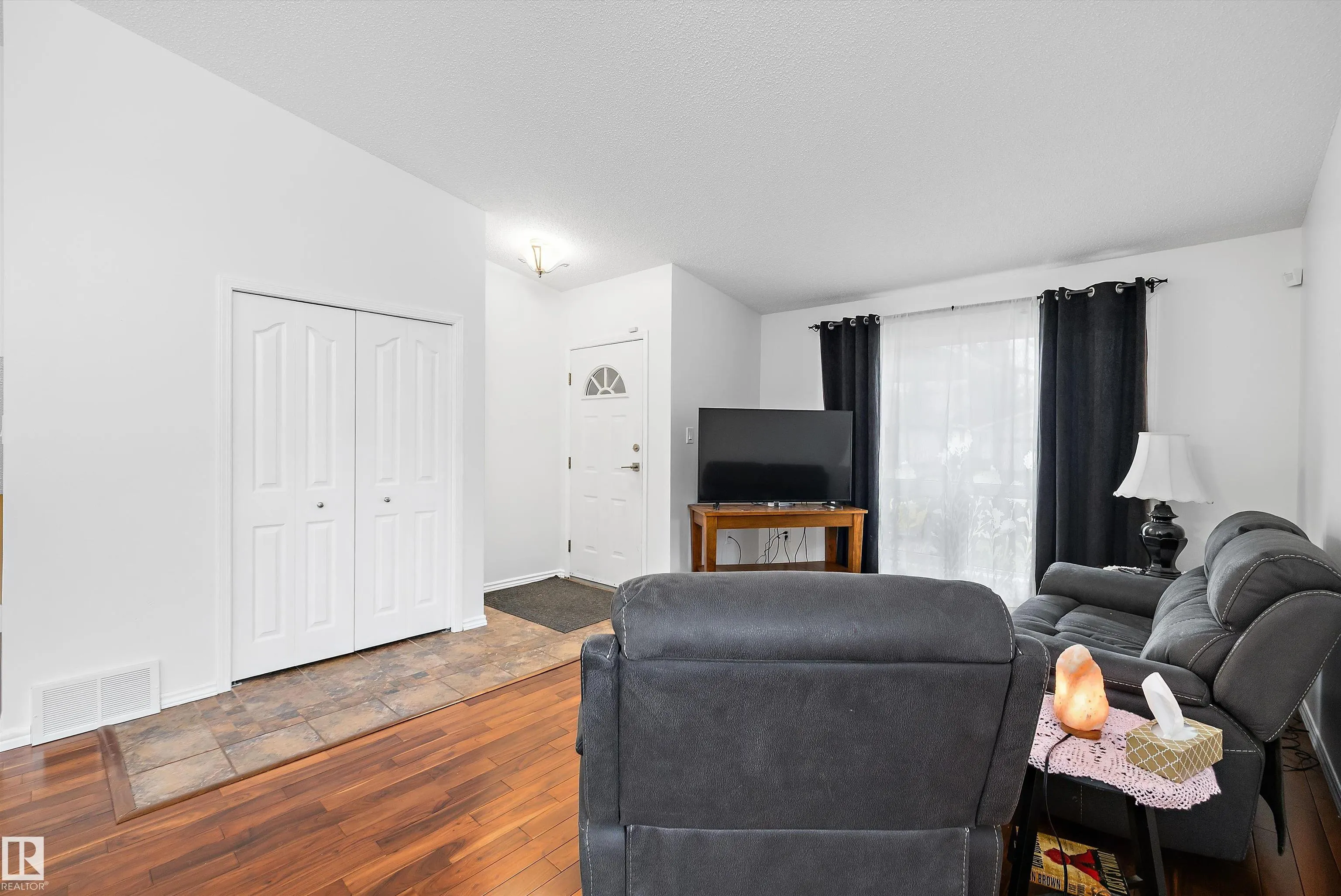 65 WESTPARK Way