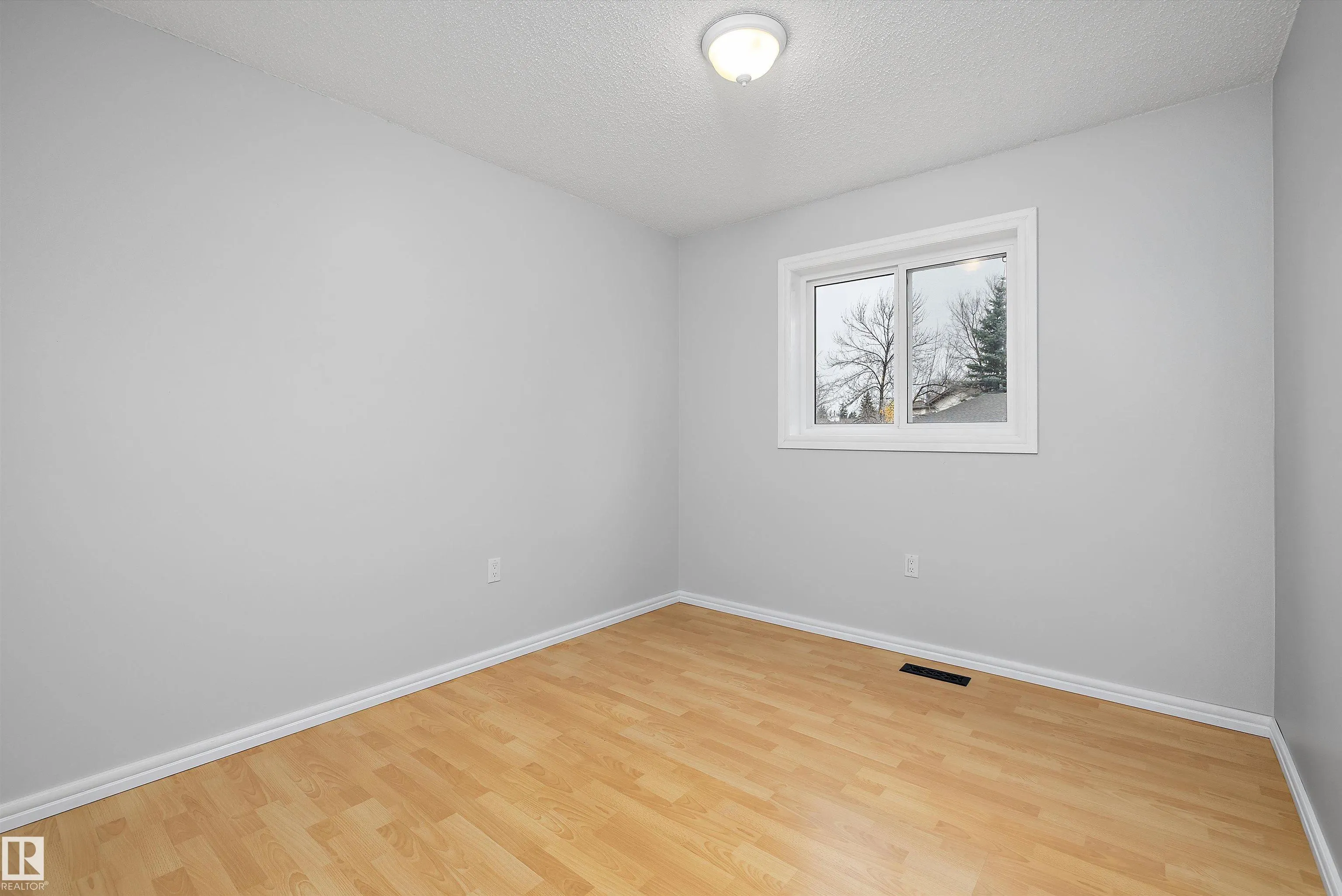 65 WESTPARK Way