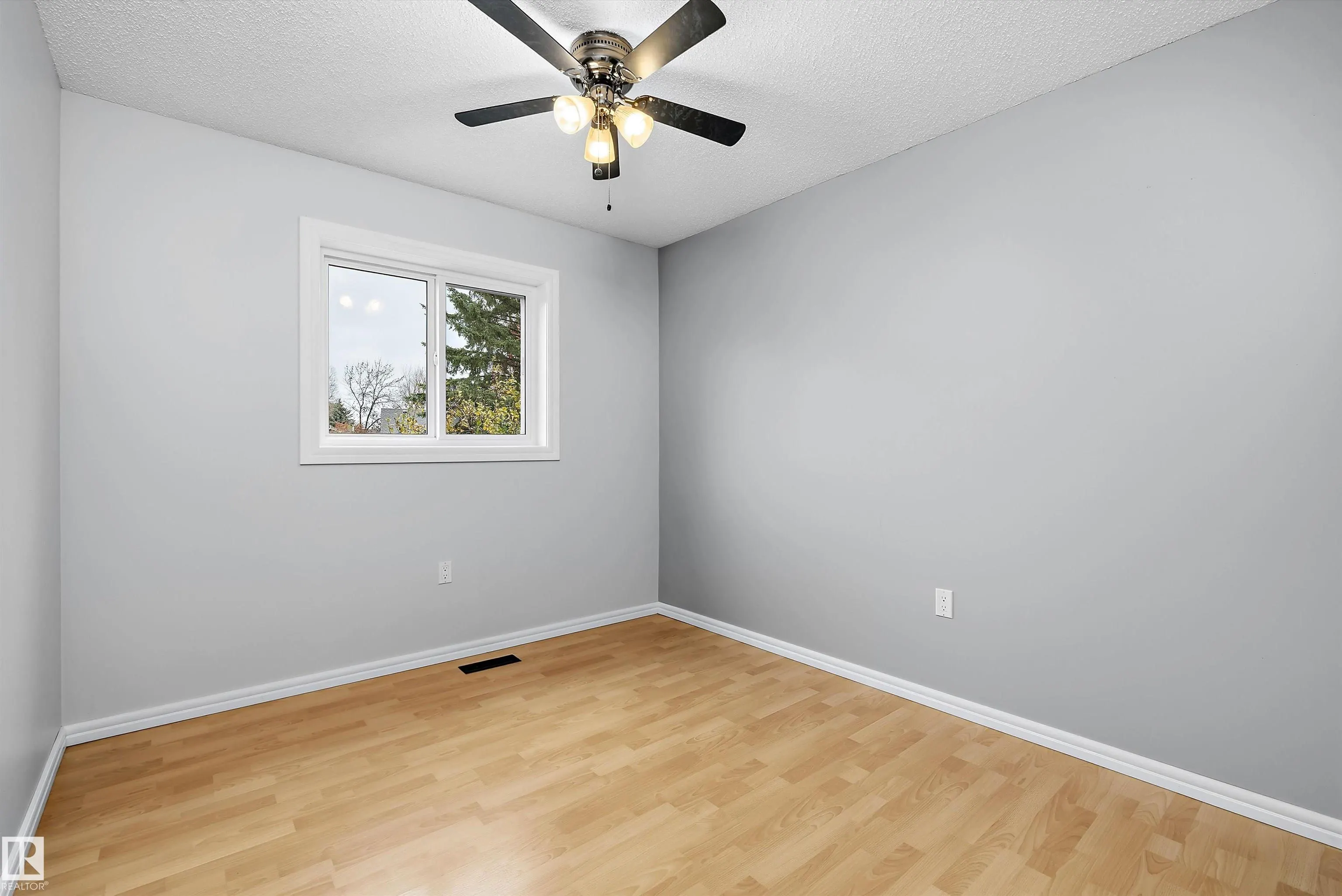 65 WESTPARK Way