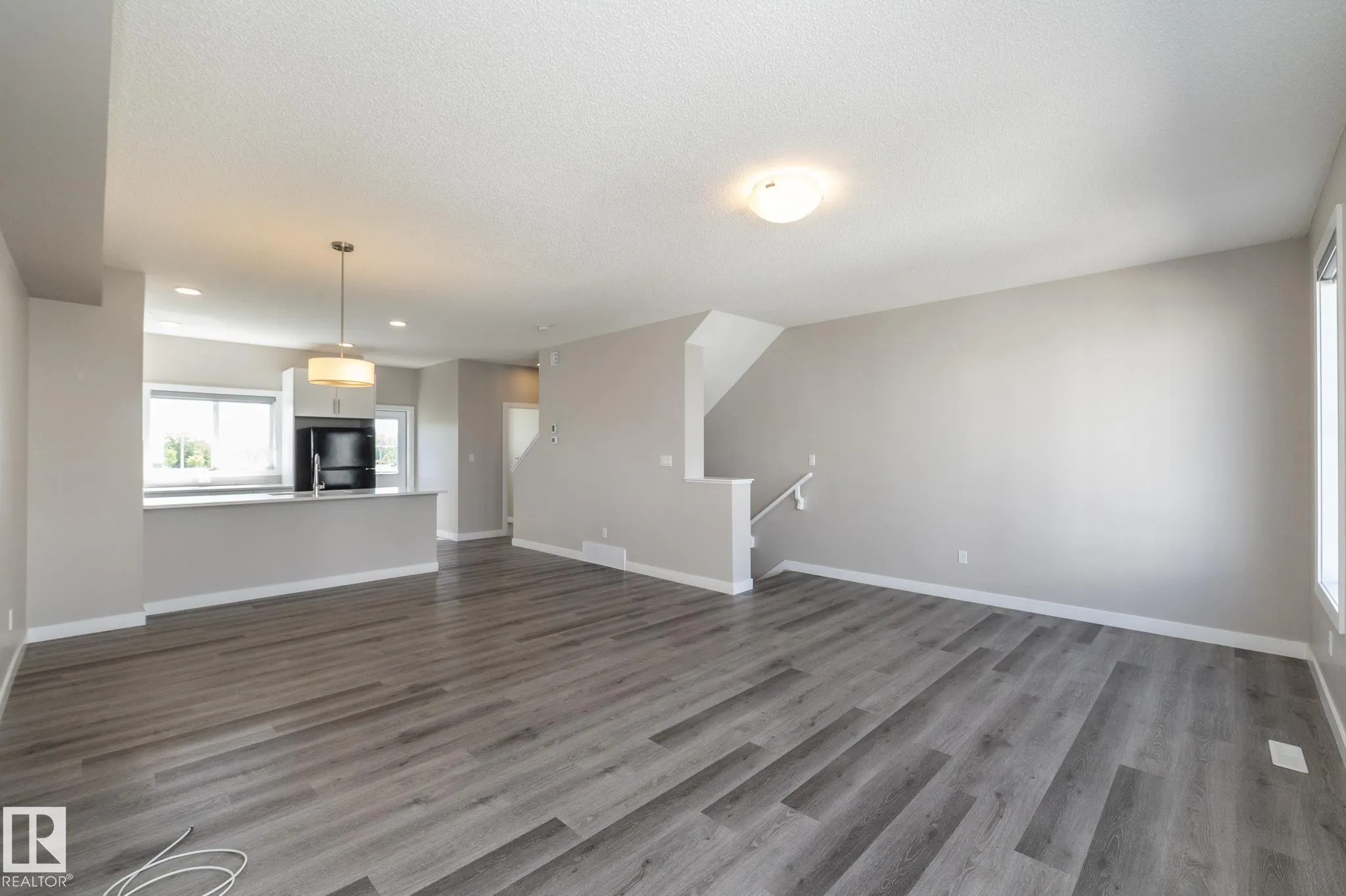 2610 Maple Way