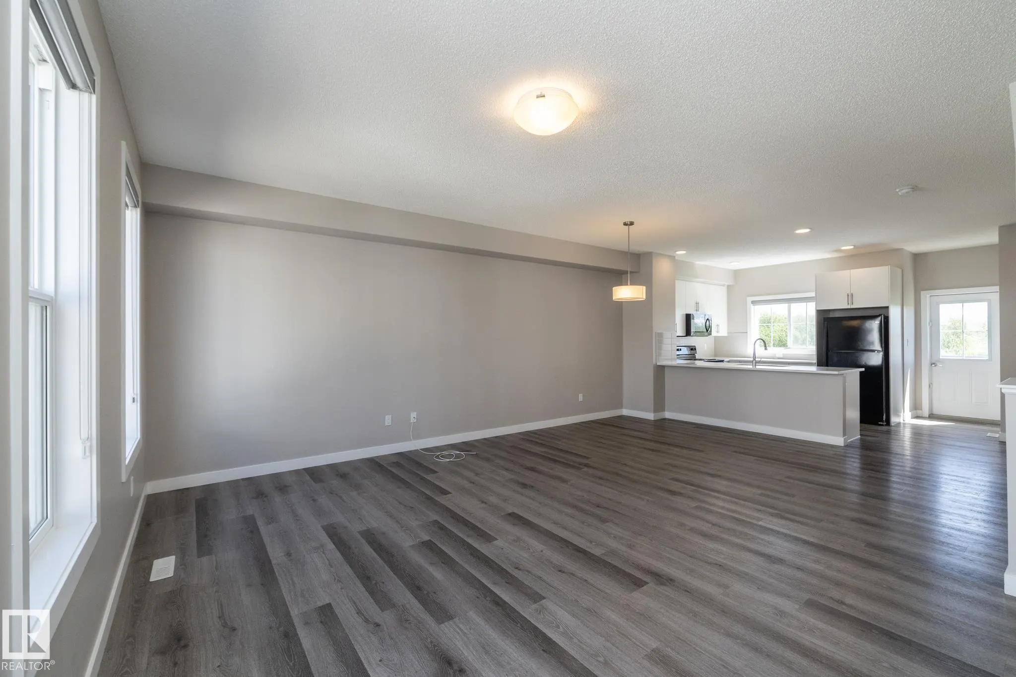 2610 Maple Way