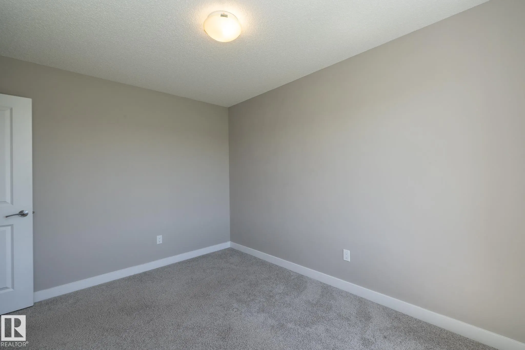 2610 Maple Way