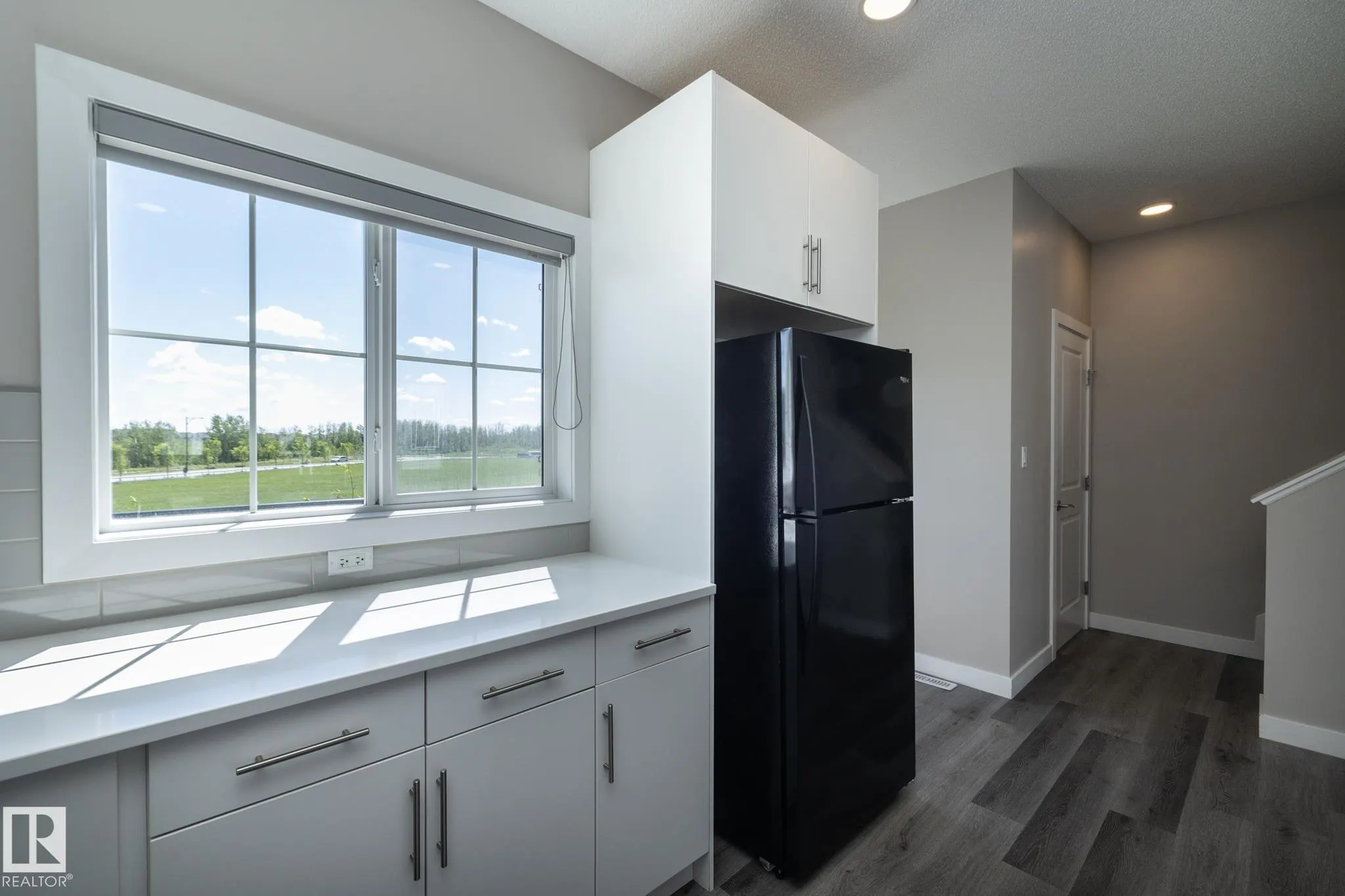 2610 Maple Way