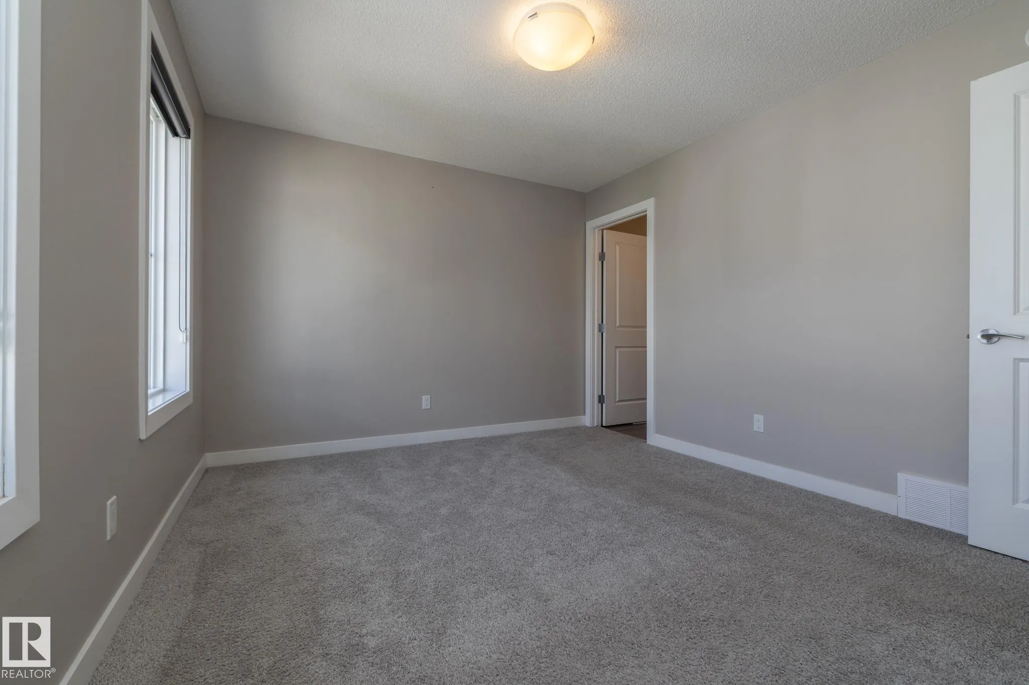 2610 Maple Way