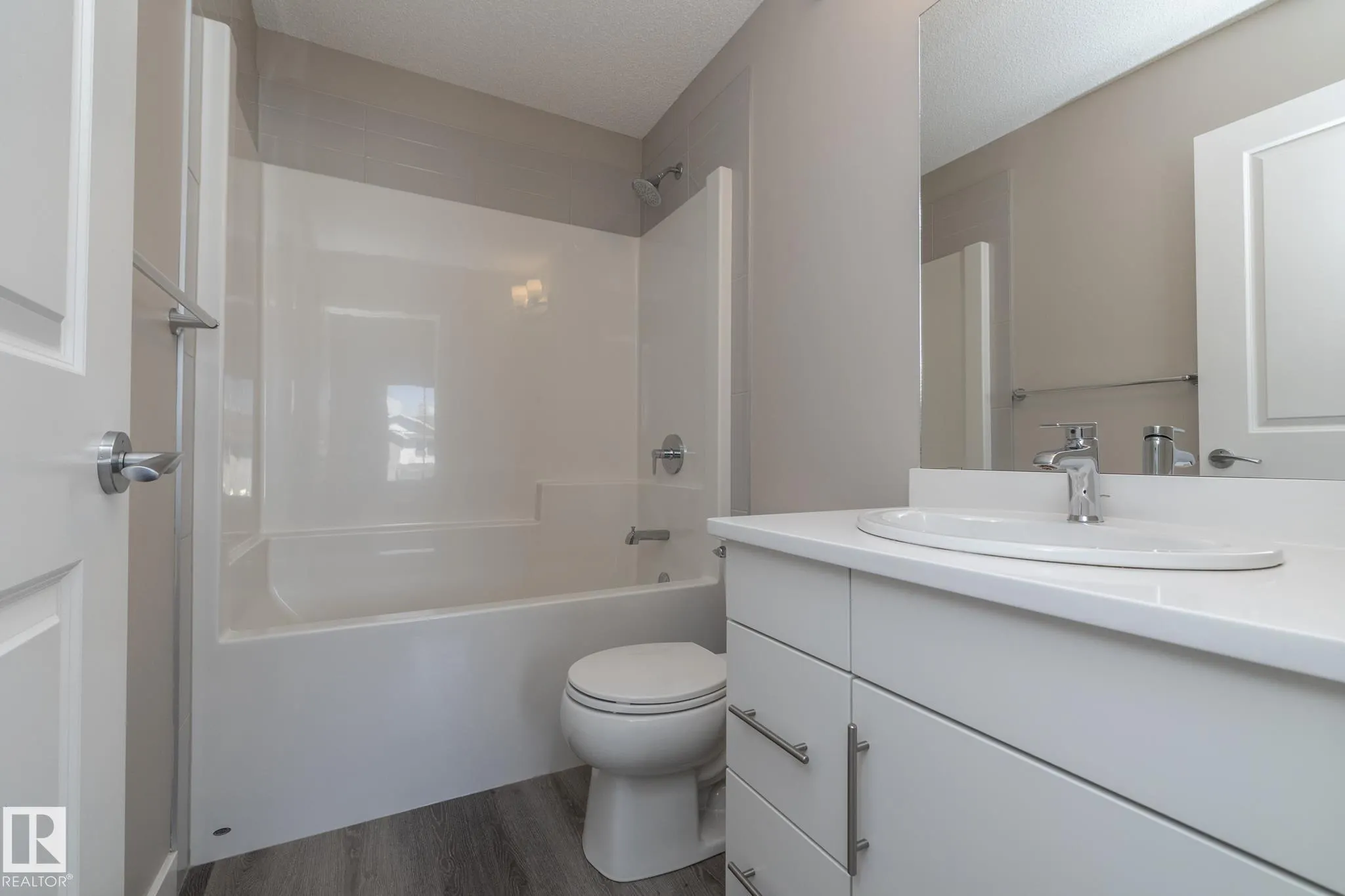 2610 Maple Way