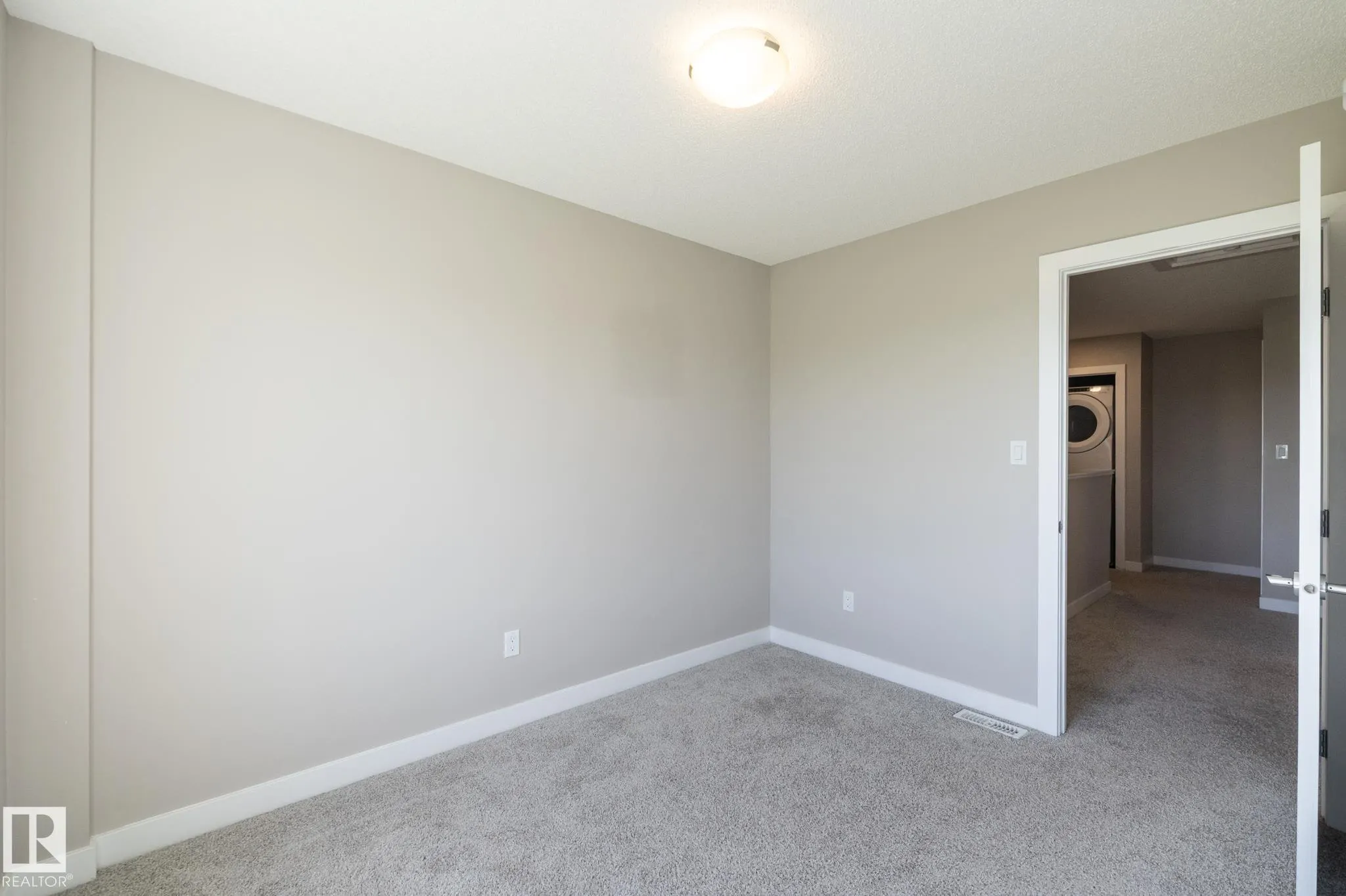 2610 Maple Way