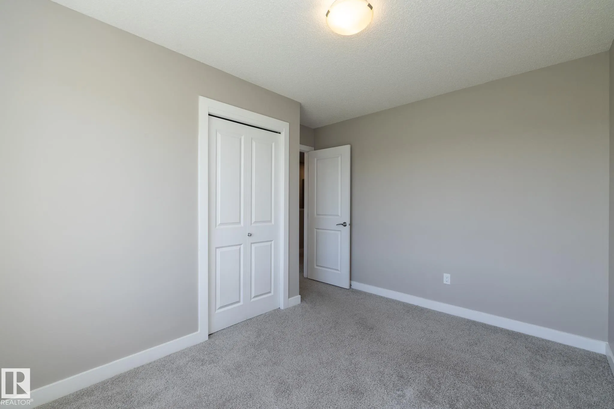 2610 Maple Way