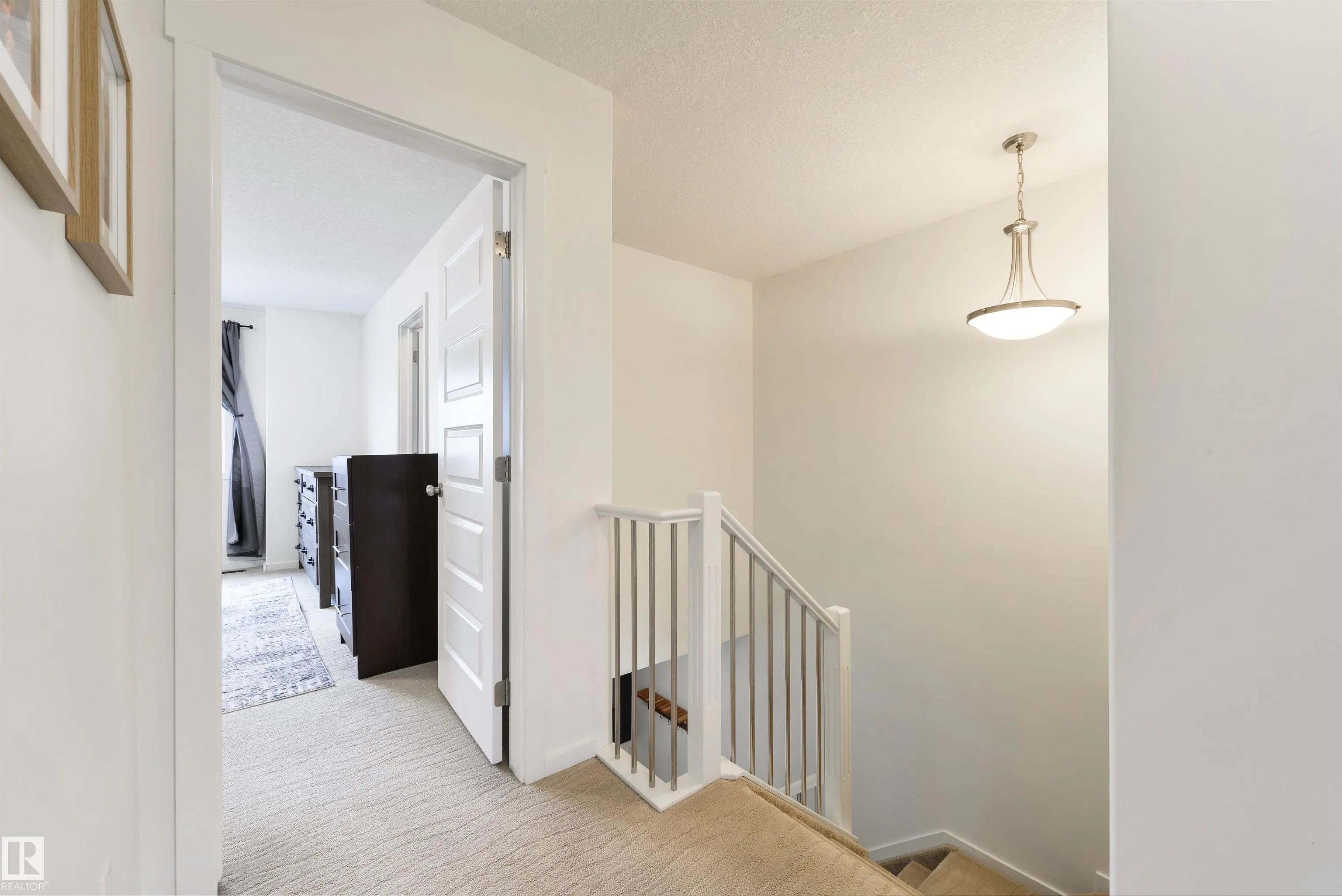16004 54 Street
