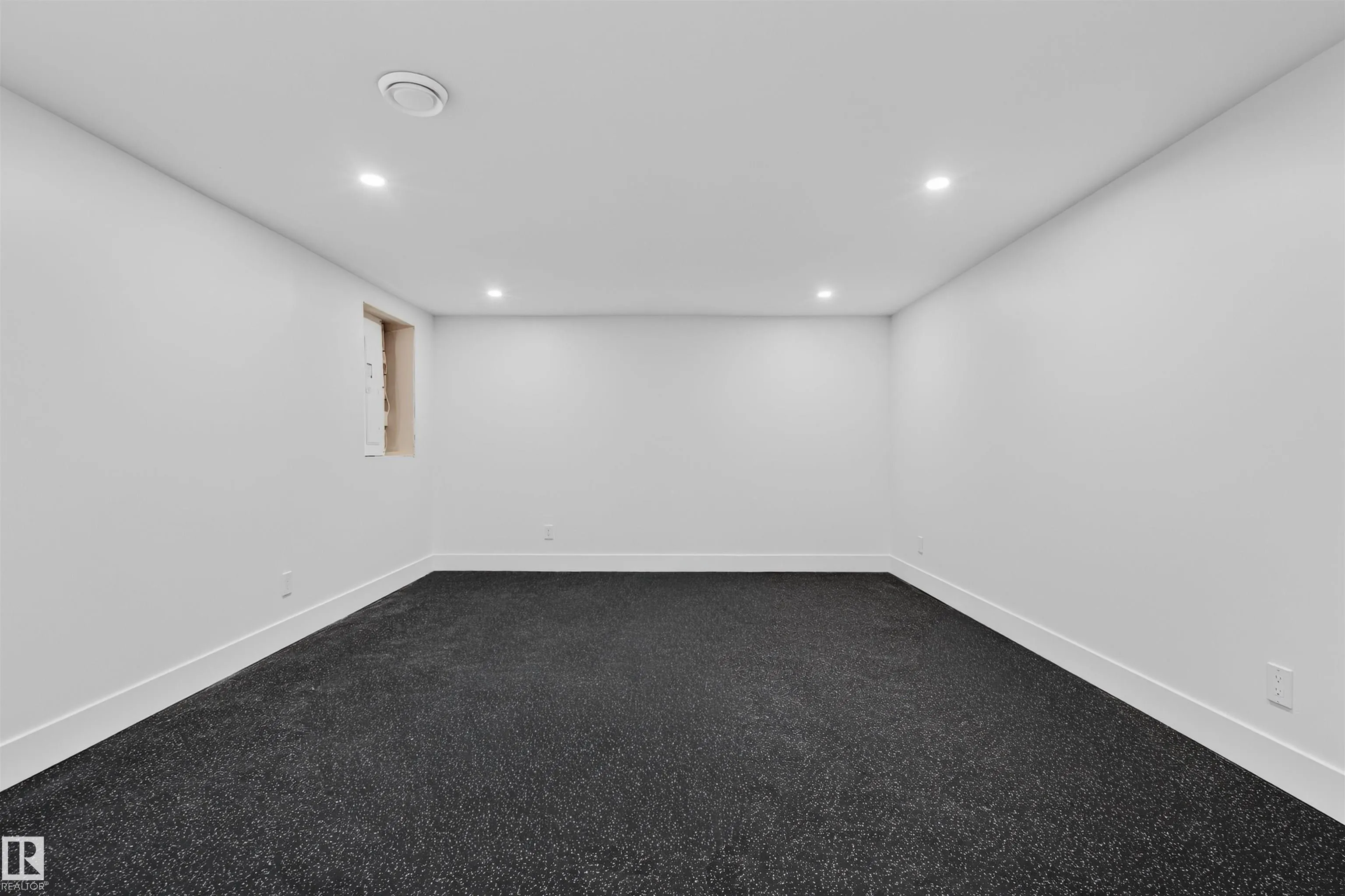 135 WALKER Road