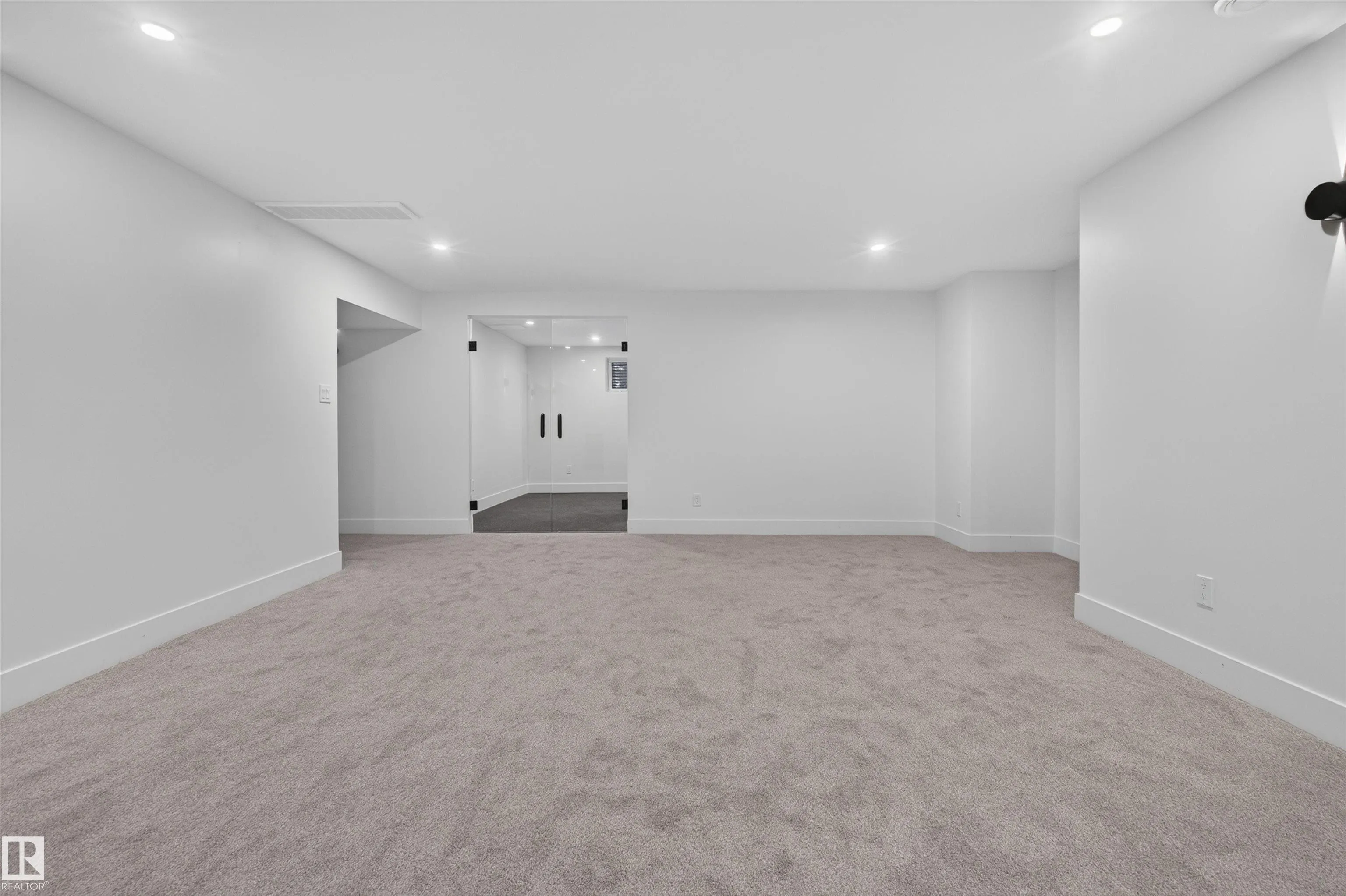 135 WALKER Road